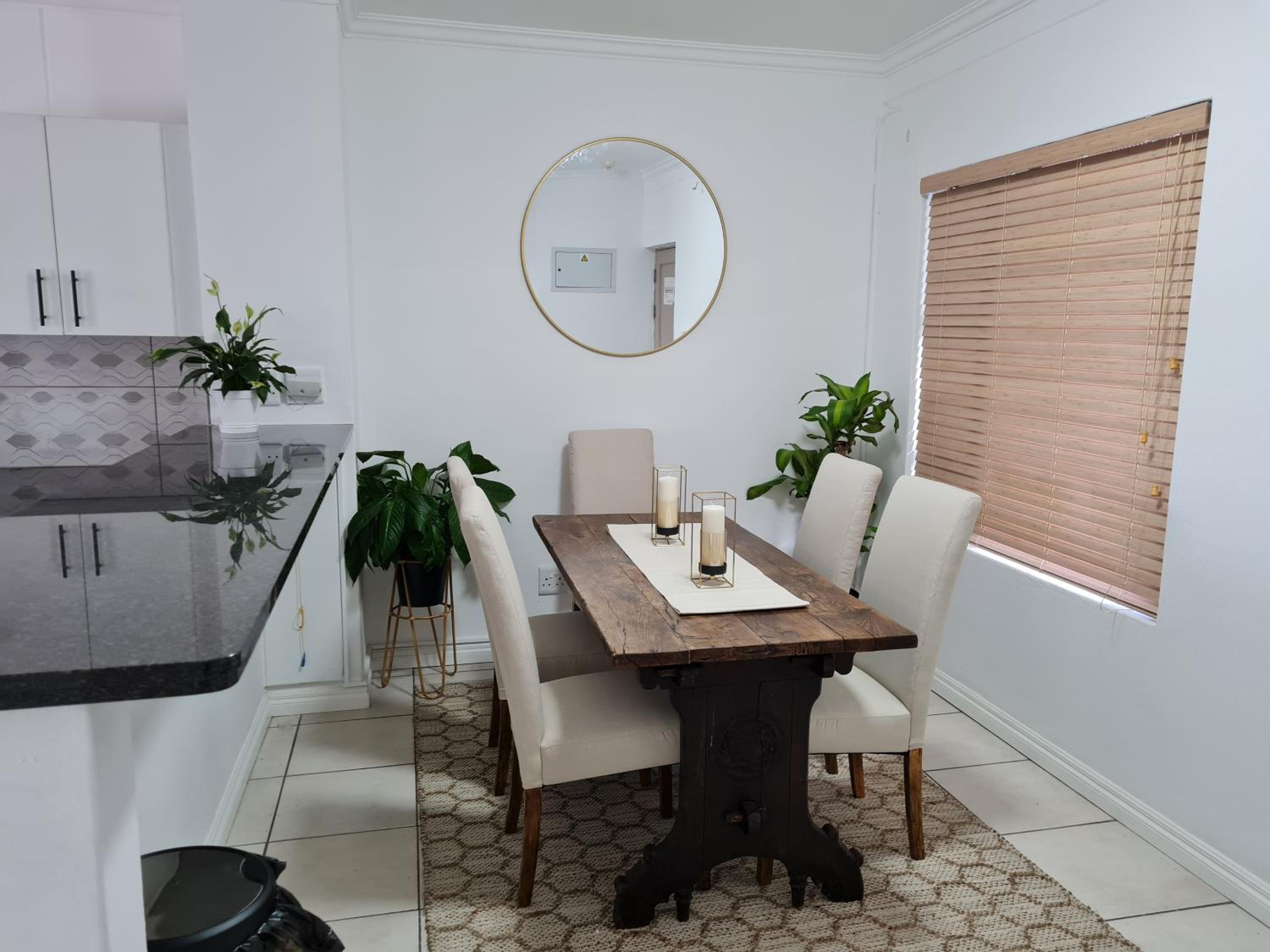Beautiful 2 bed 2 bath apartment @ Westpoint in Sandton