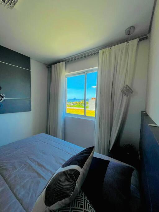 Refúgio de Luxo Frente Mar em Piçarras