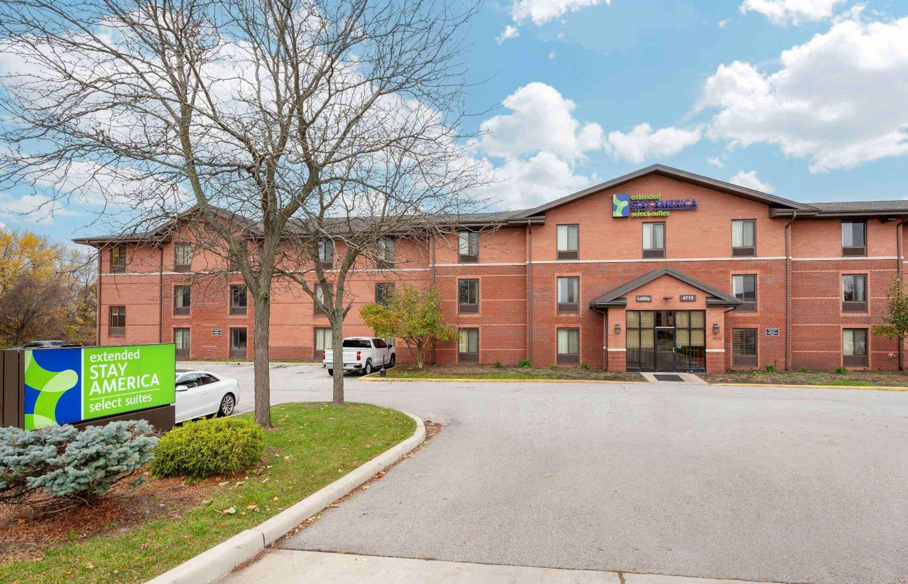 Studio 6 Extended Stay South Bend Mishawaka South IN view 3