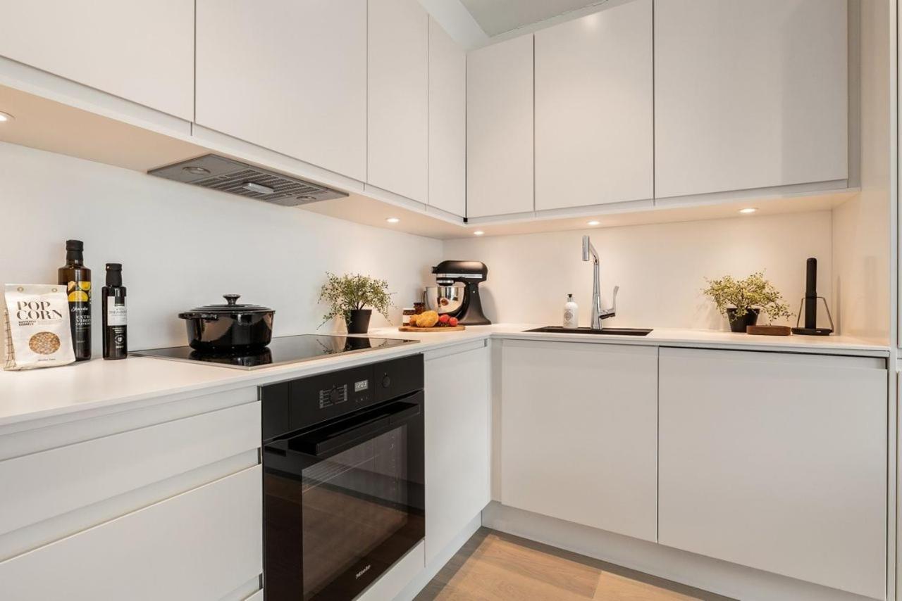 New penthouse apartment with sea view in Bergen centrum view 3