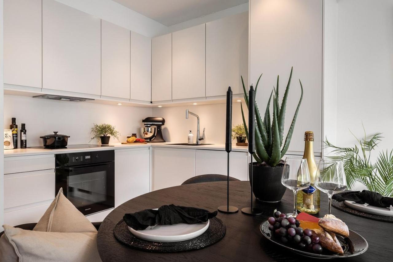 New penthouse apartment with sea view in Bergen centrum view 2