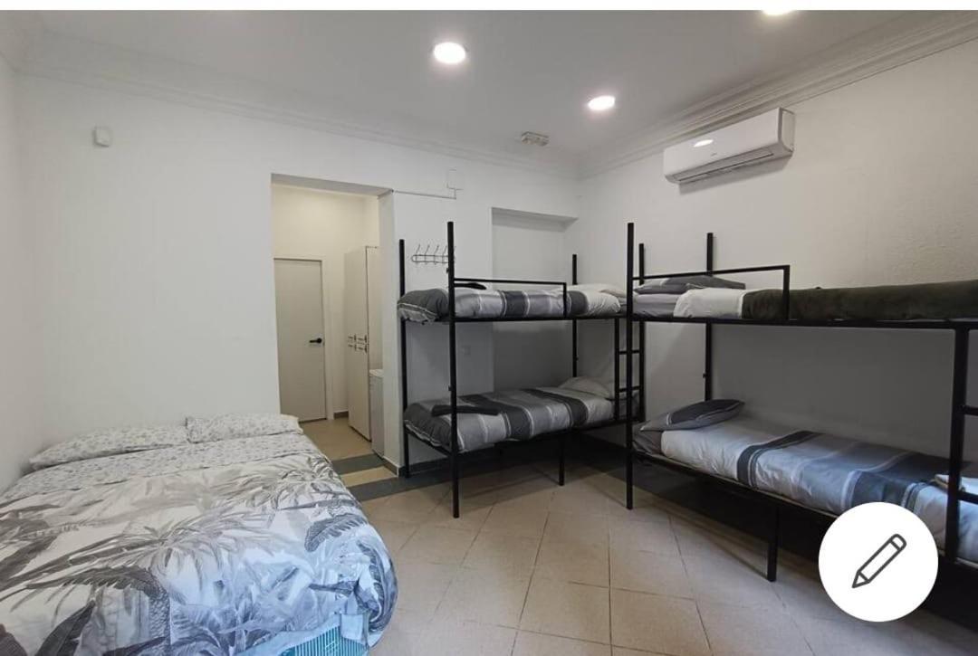 Parsa Residencial House