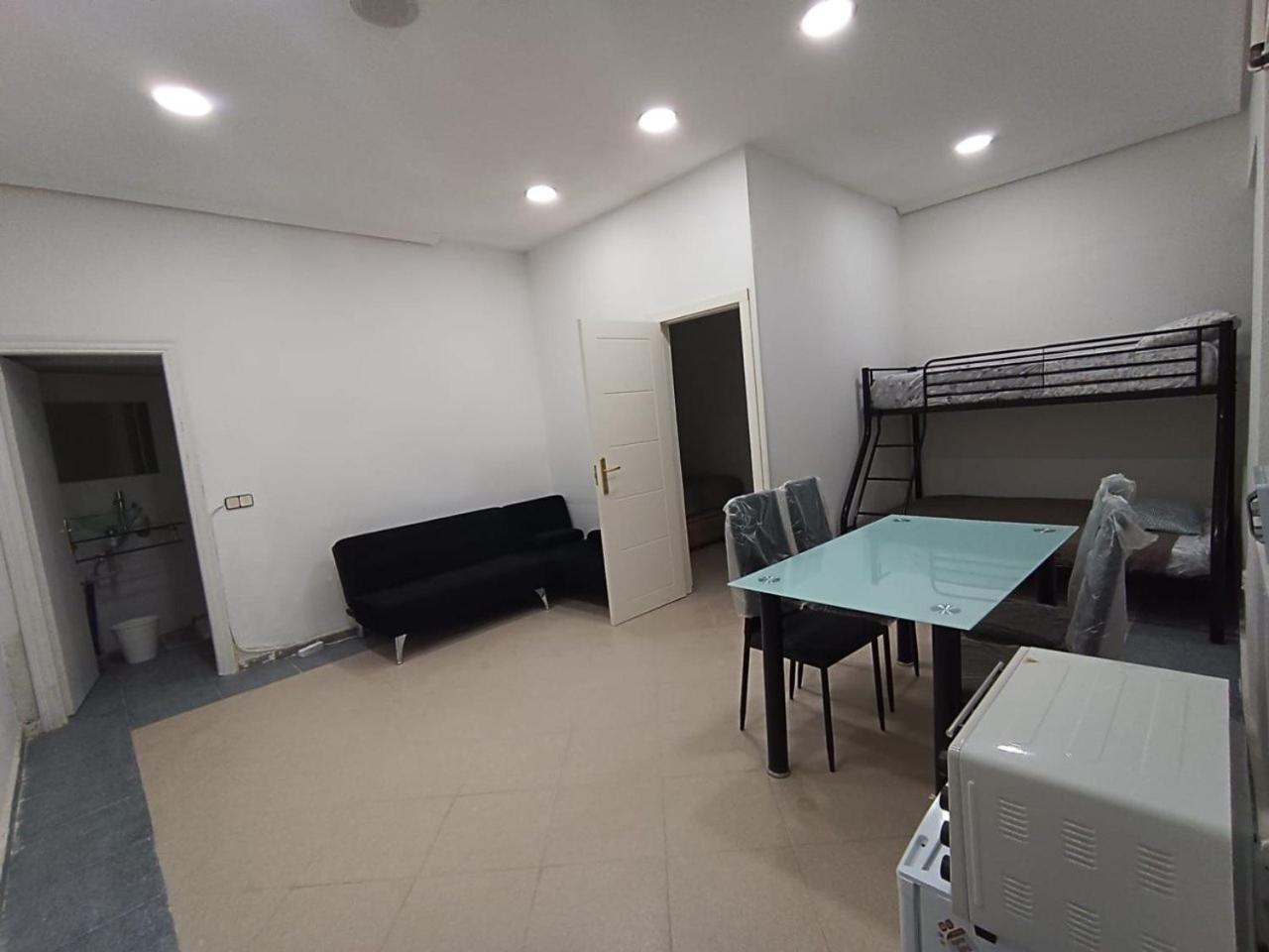 Parsa Residencial House