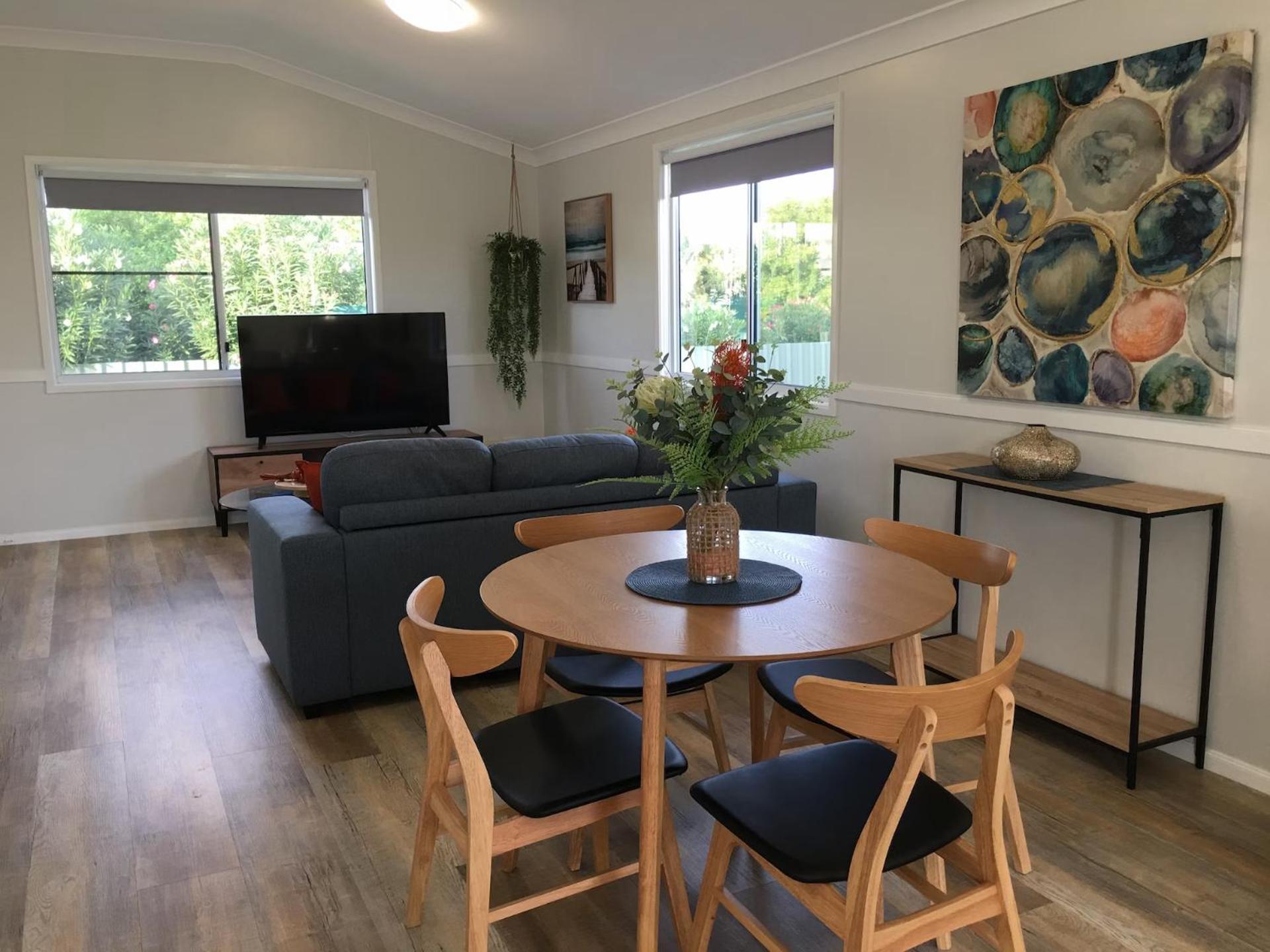 Longreach Apartments