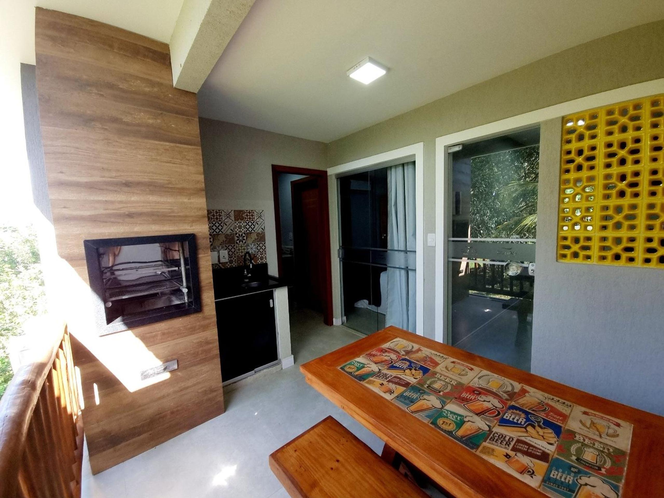 Apê Varanda Gourmet Wi-fi 300mbs Garagem Arcondiconado Cozinha completa Streaming