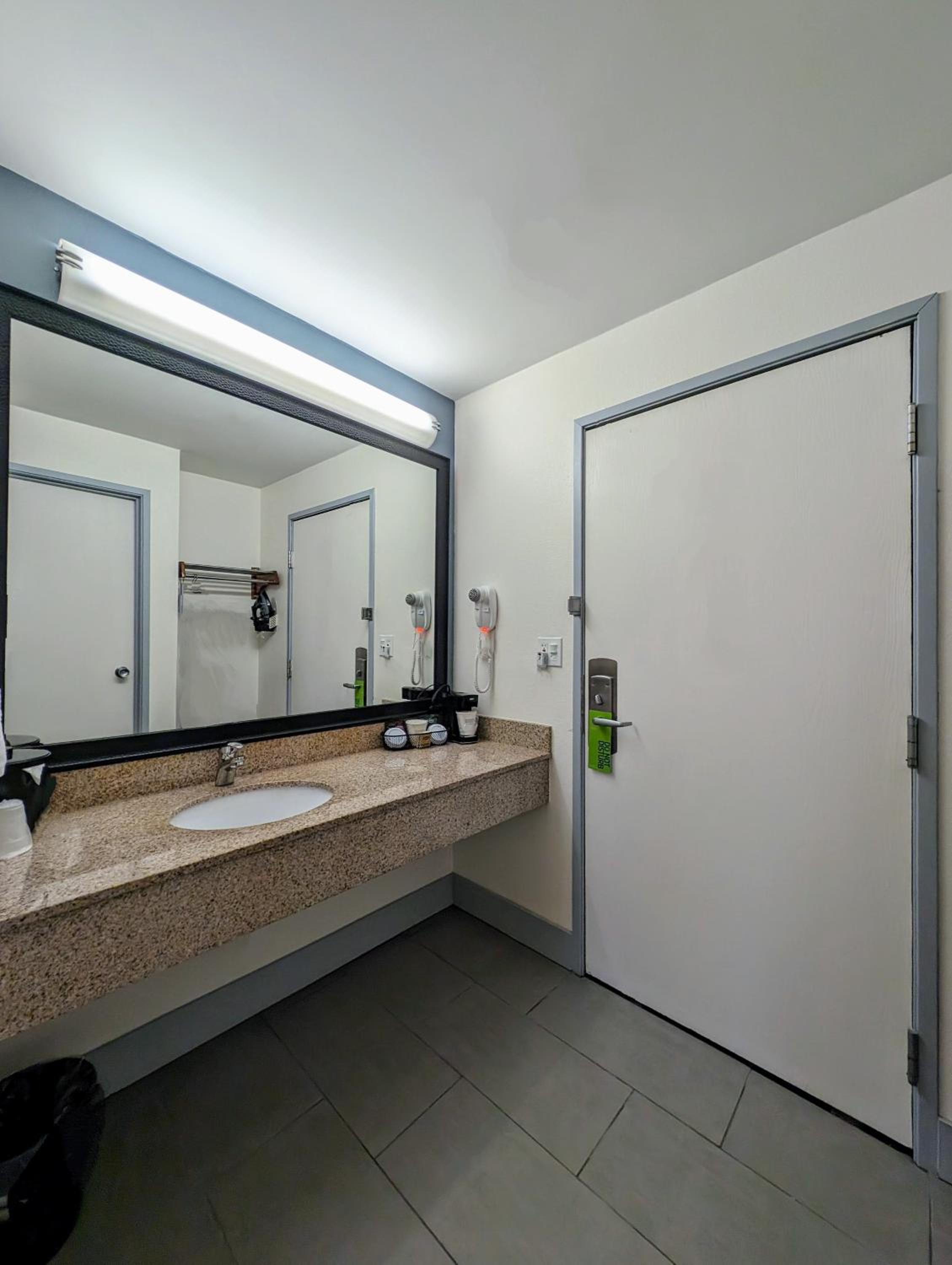 La Quinta Inn by Wyndham Chicago Willowbrook - Property Image 25