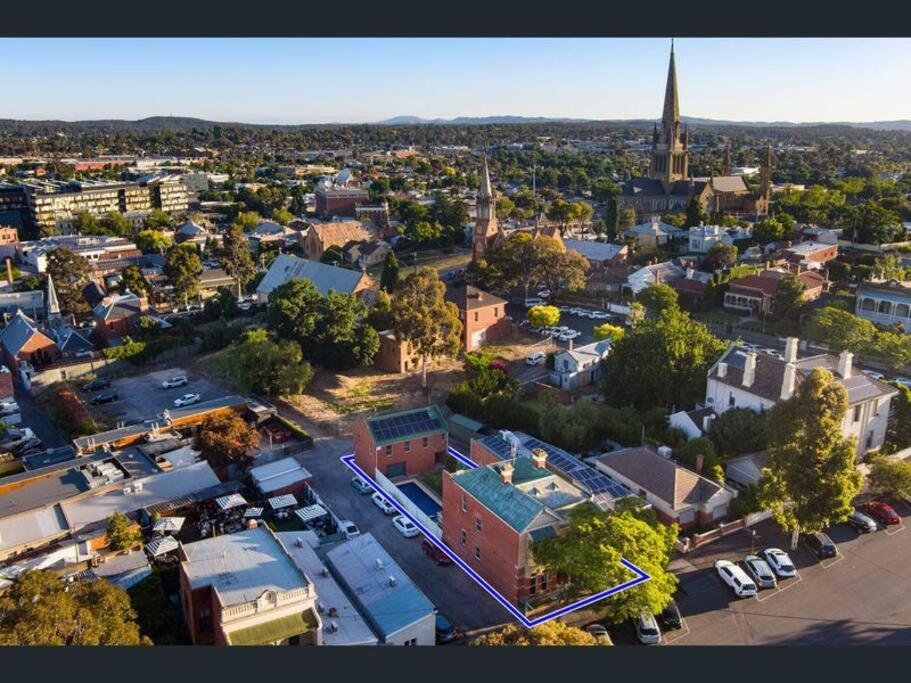 Mandalay circa 1890, magnificent Bendigo home
