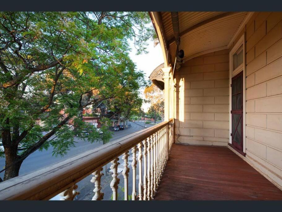 Mandalay circa 1890, magnificent Bendigo home