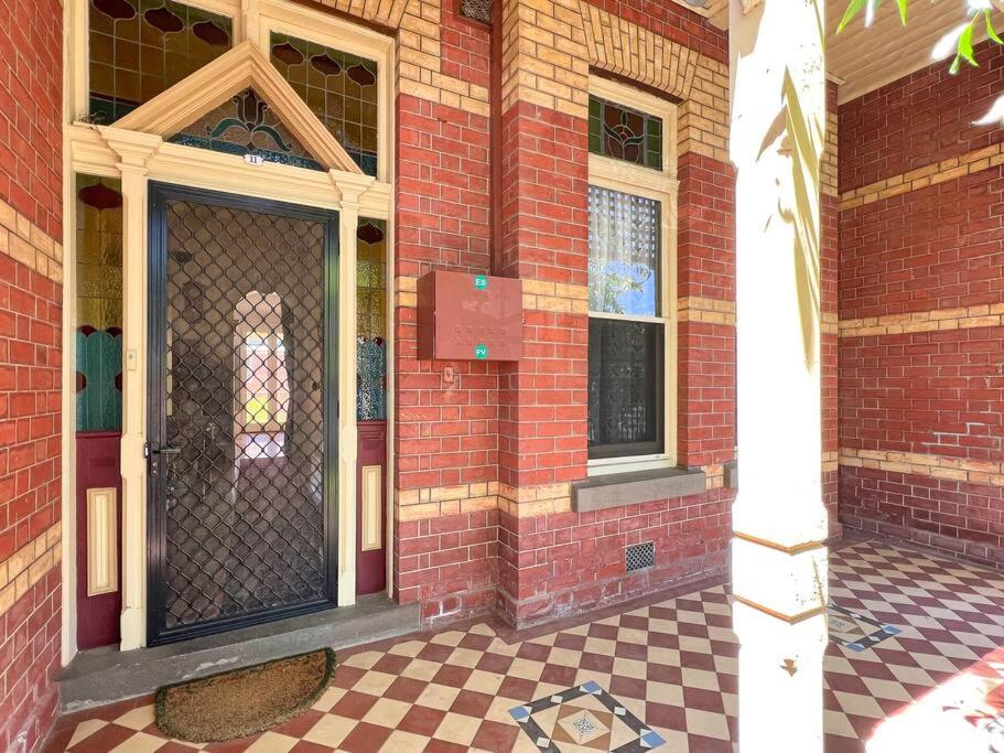 Mandalay circa 1890, magnificent Bendigo home