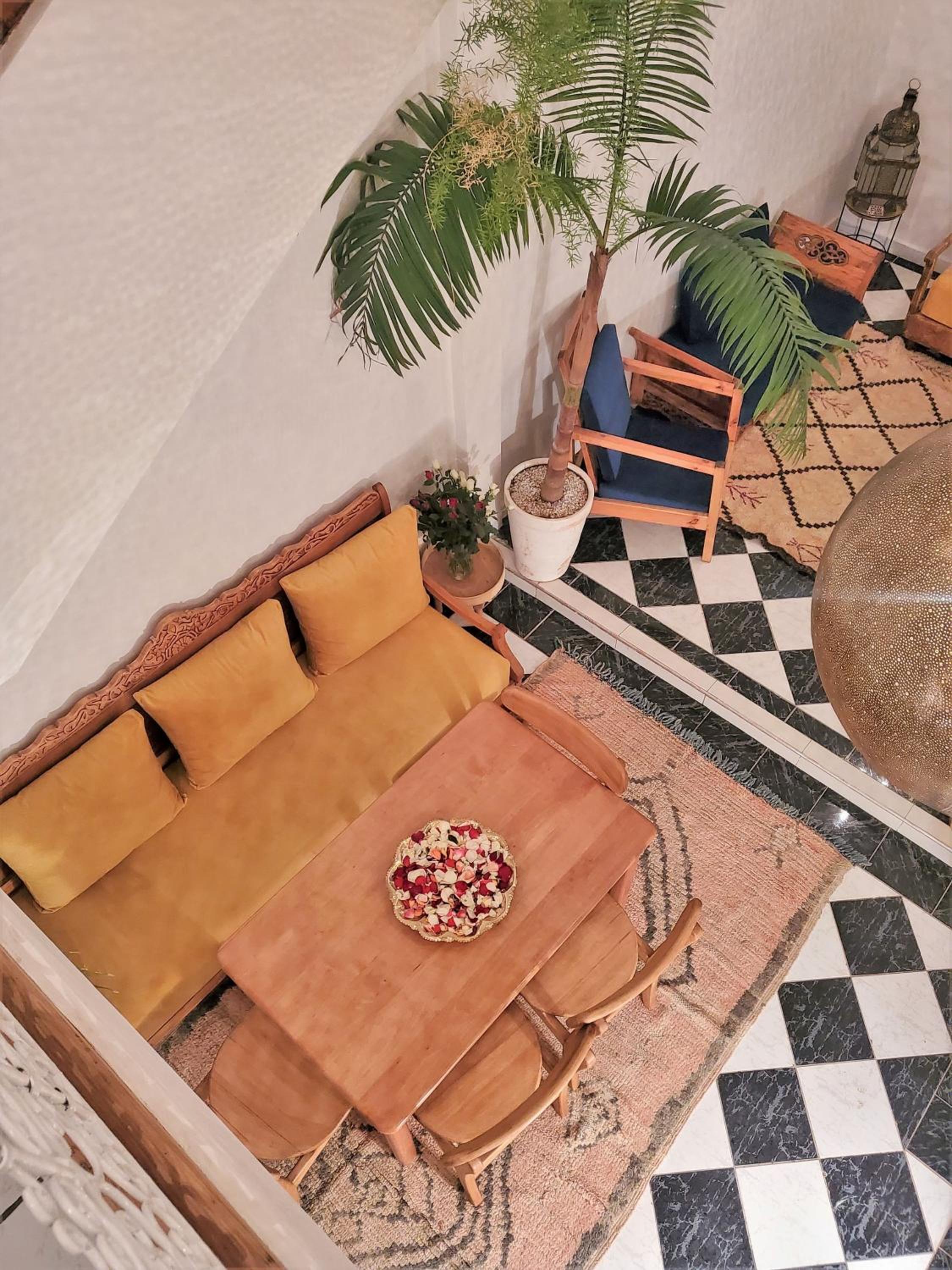 lounge