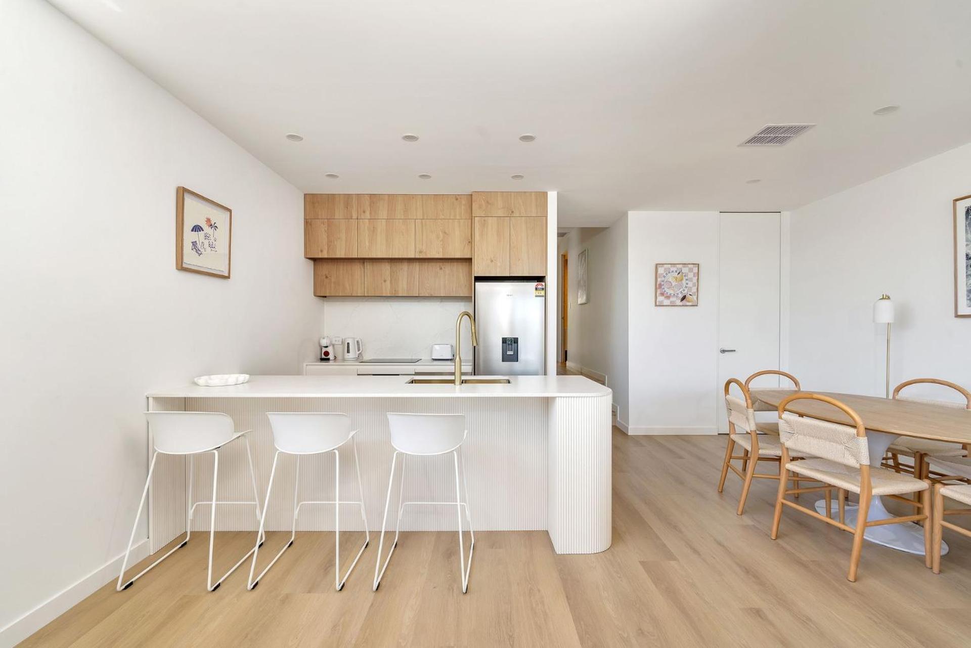 Blanca Beach House for 12 Vincentia