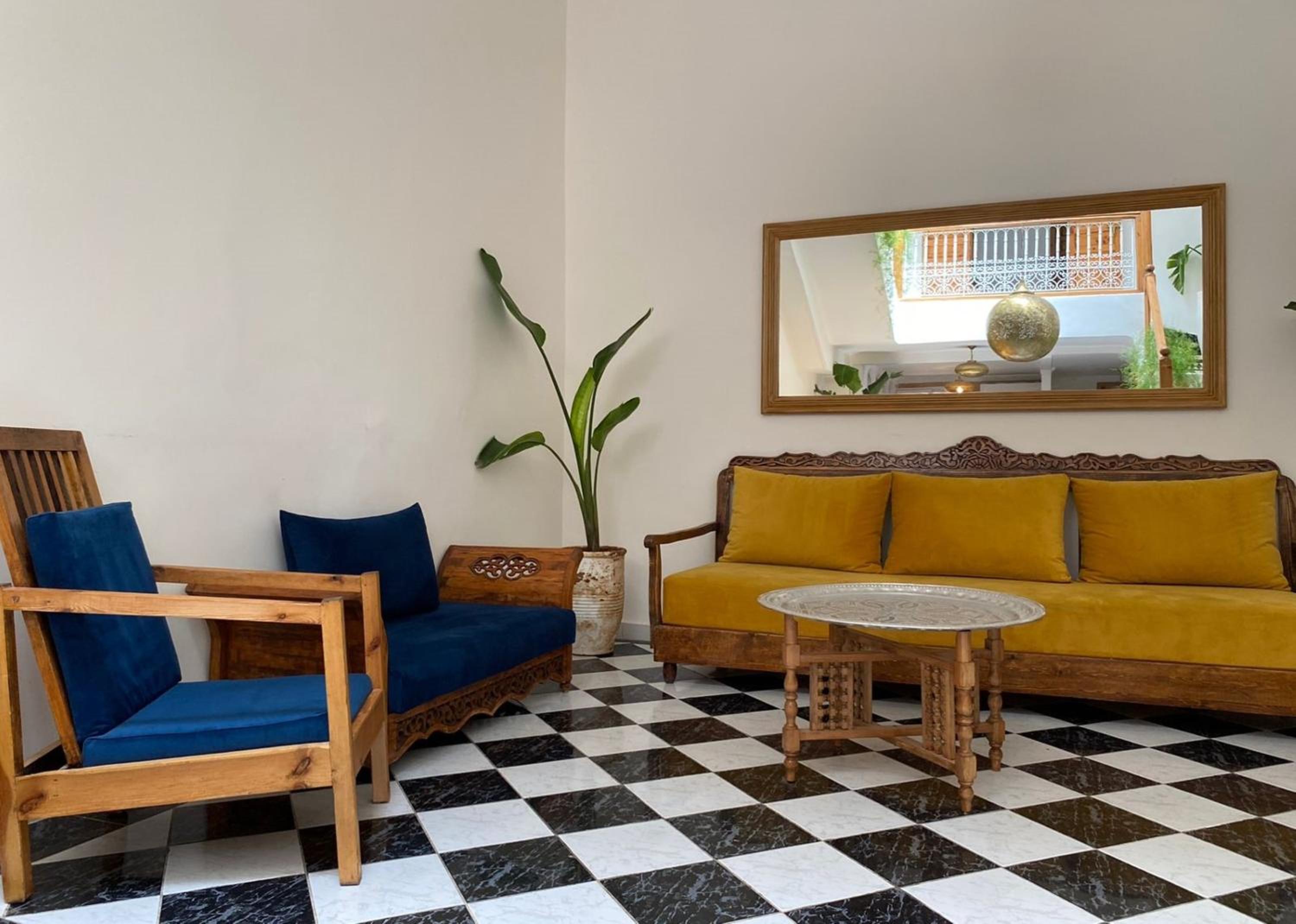 lounge