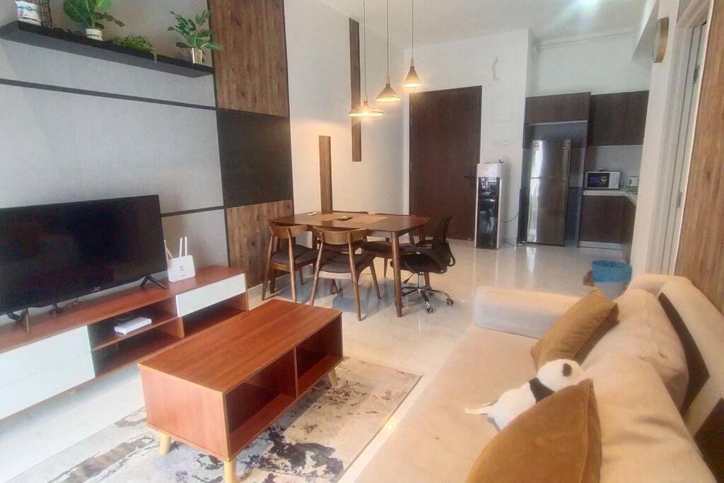 Troika Residences By Cmkreality