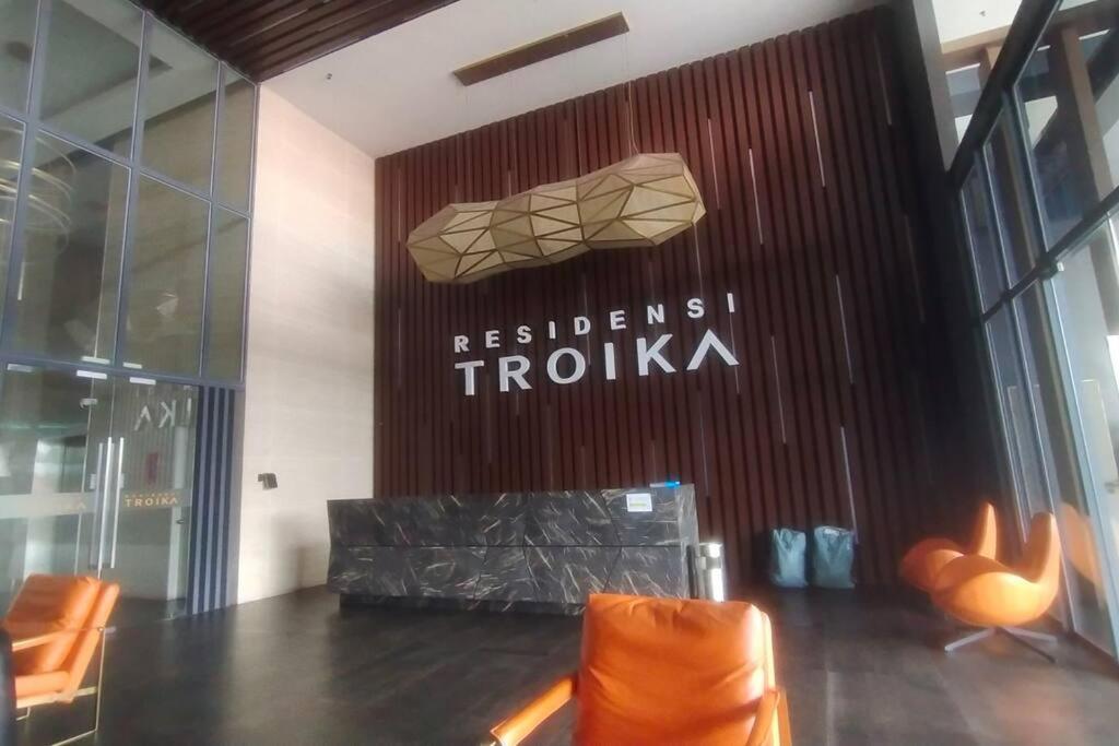 Troika Residences By Cmkreality