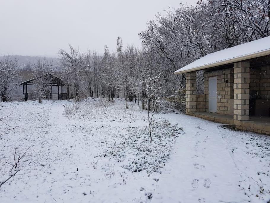 Mansion on the river Qusar