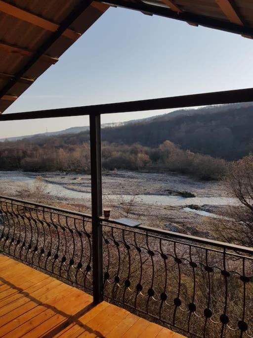 Mansion on the river Qusar