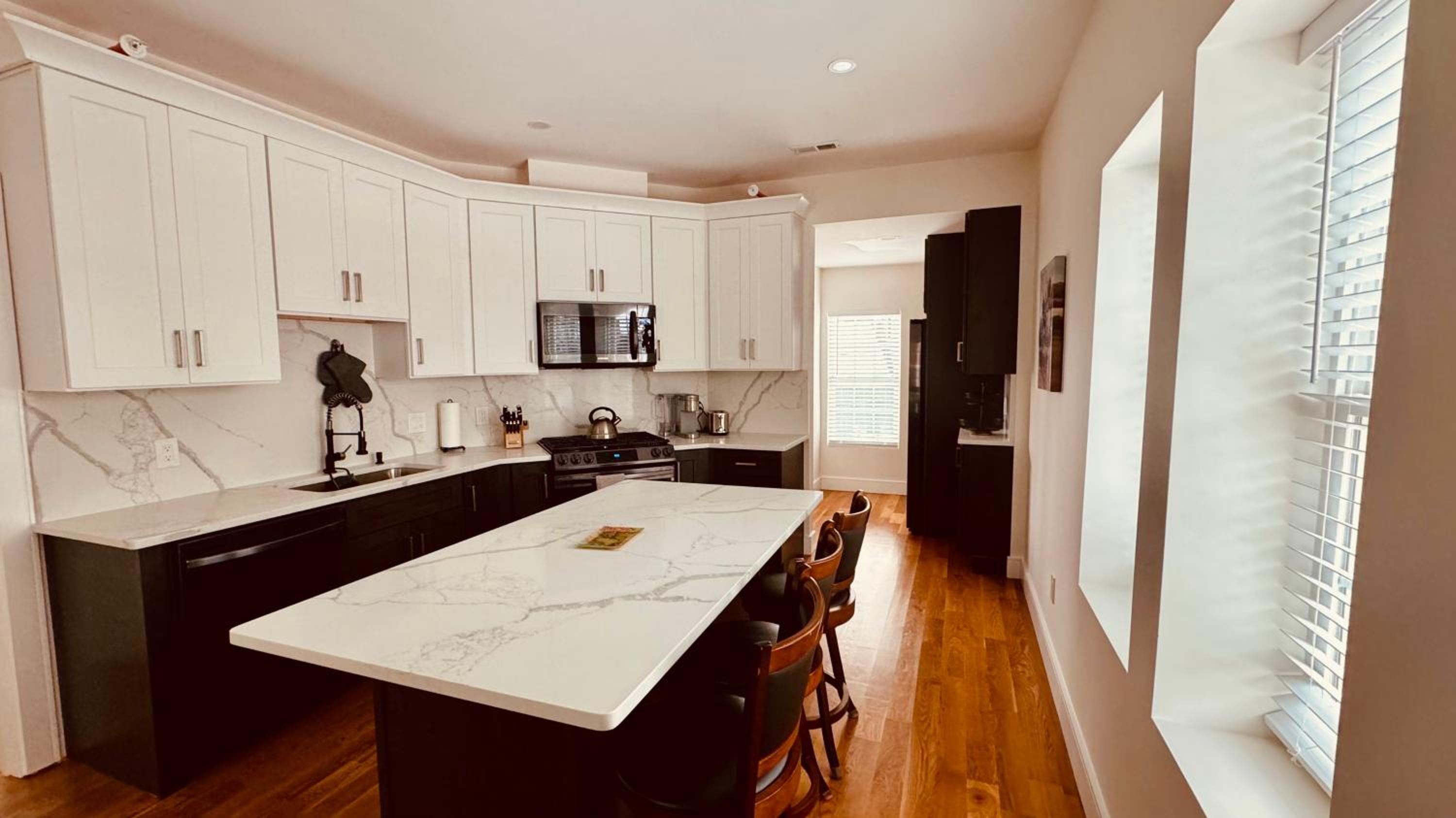 Perrin Place Unit 3 view 3