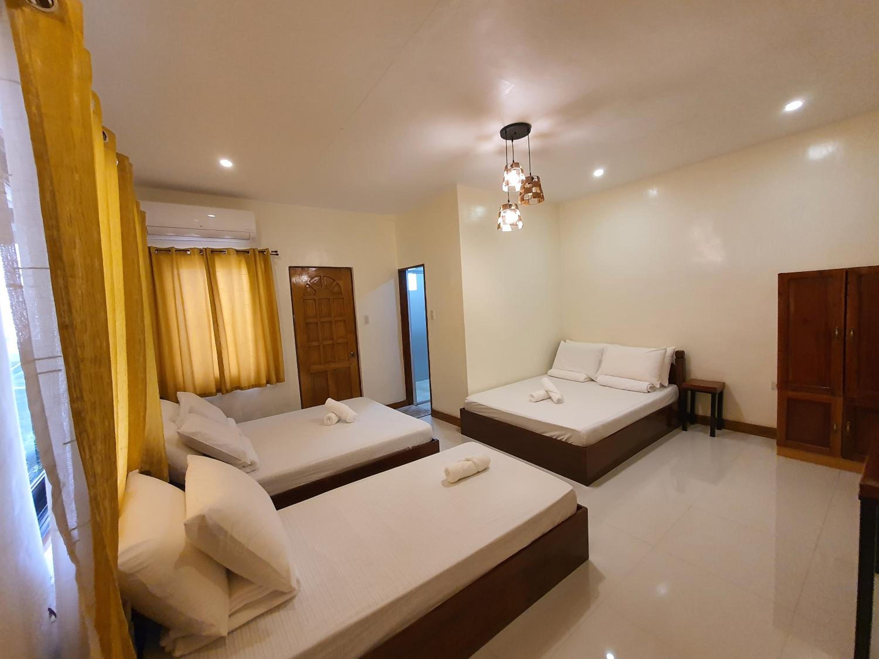 Glorias Panglao Inn 1 view 2