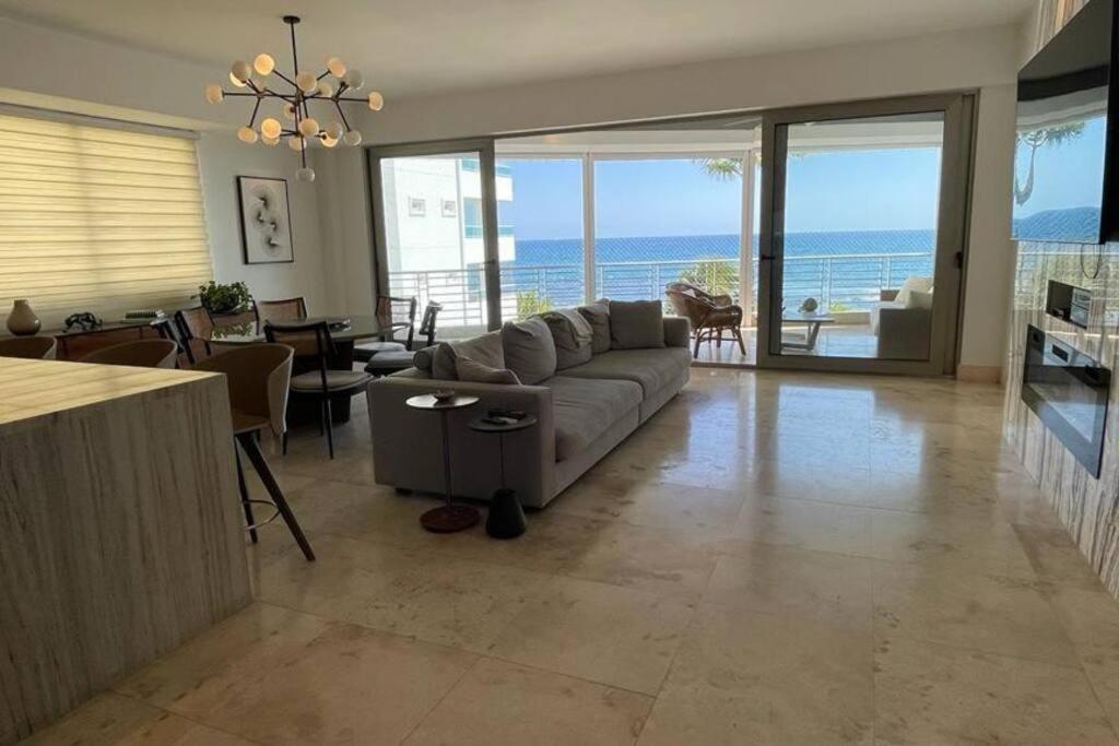 Juan Dolio Vacations - Luxury apartment on the beach Juan Dolio - Property Image 1