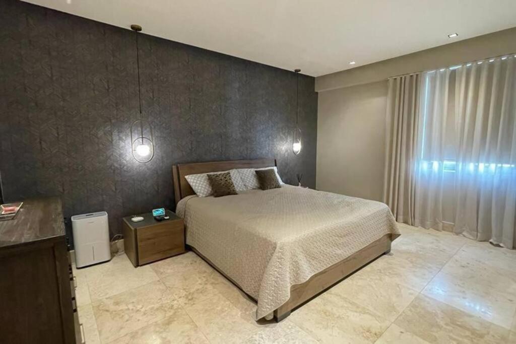 Juan Dolio Vacations - Luxury apartment on the beach Juan Dolio - Property Image 8