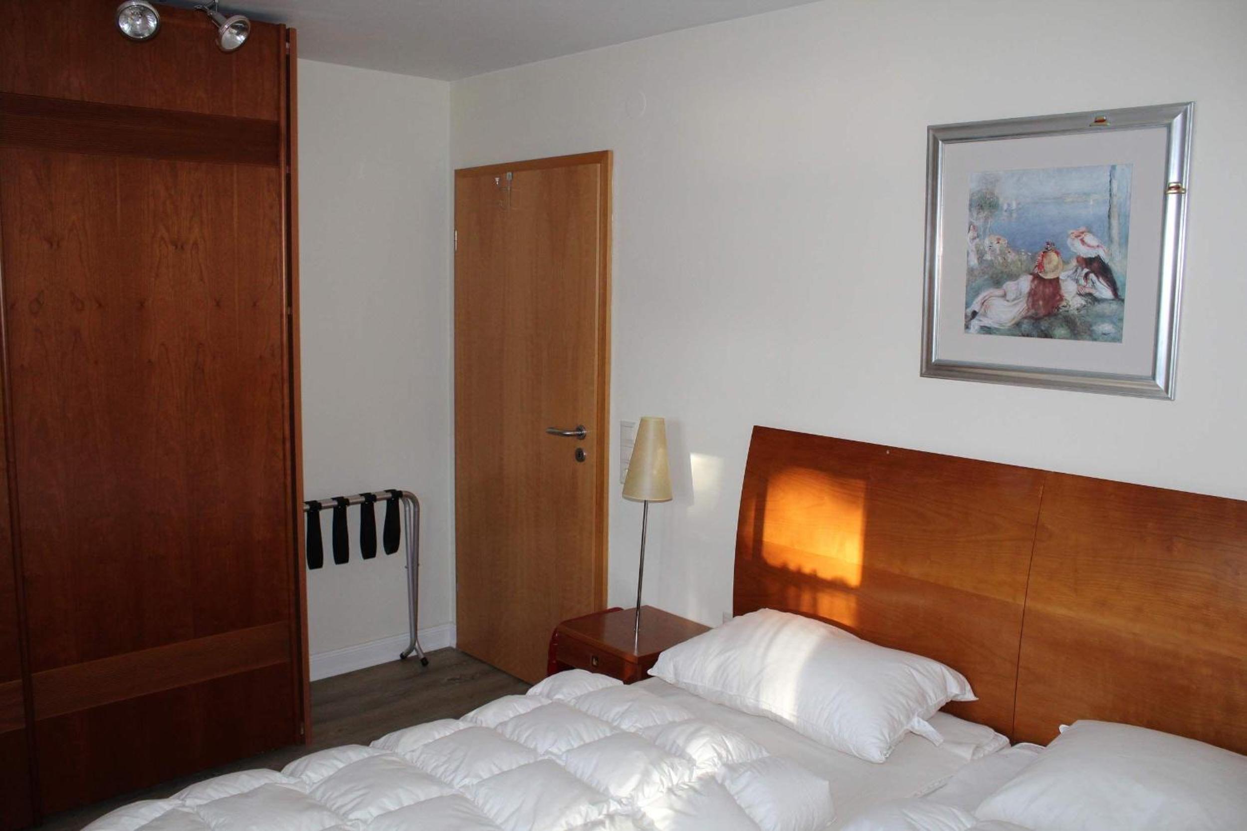 Friesen-Residence-1