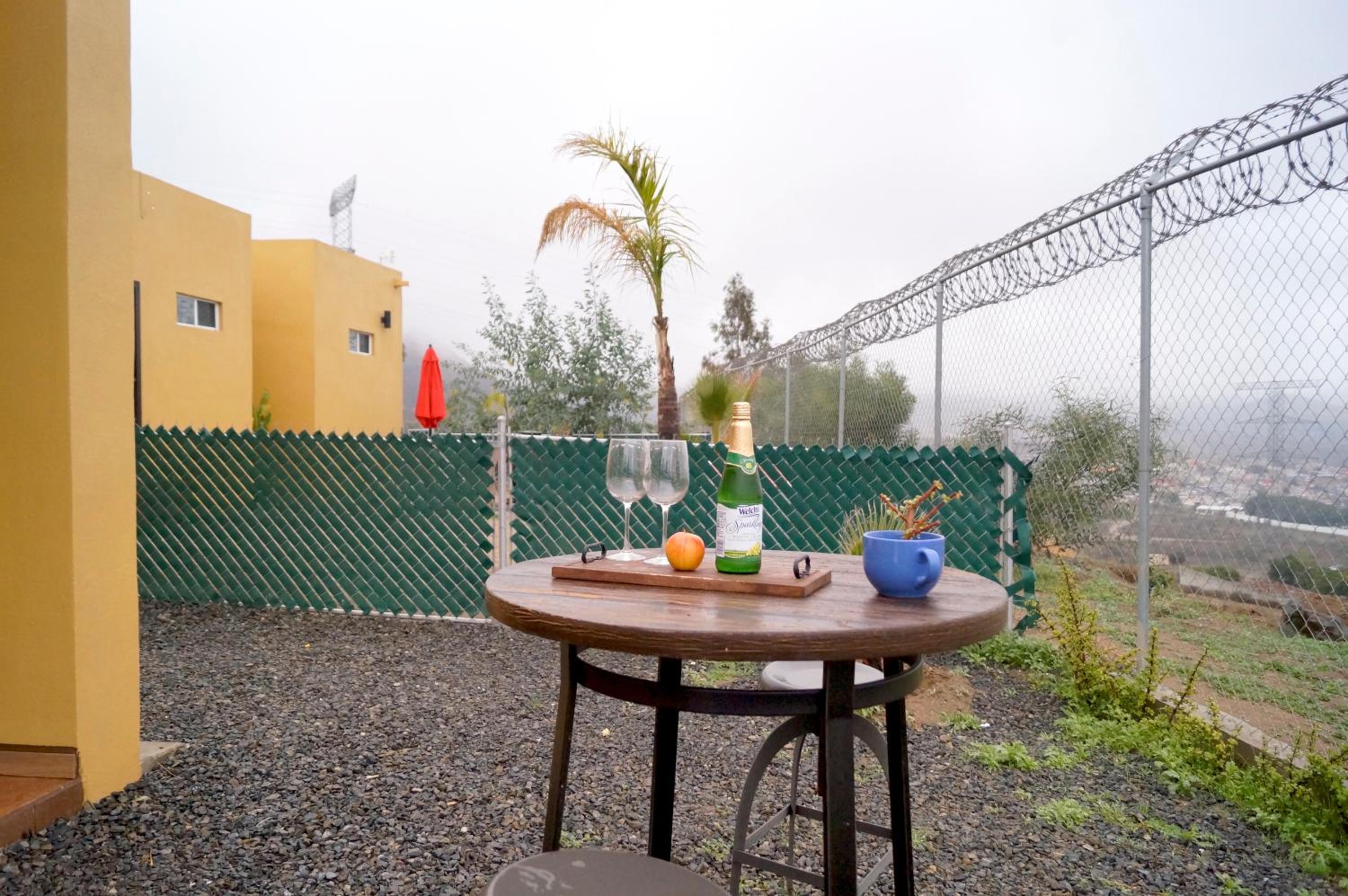 Ensenada Vacations - Cozy, Quiet Pet friendly Gated Patio Studio - Property Image 19