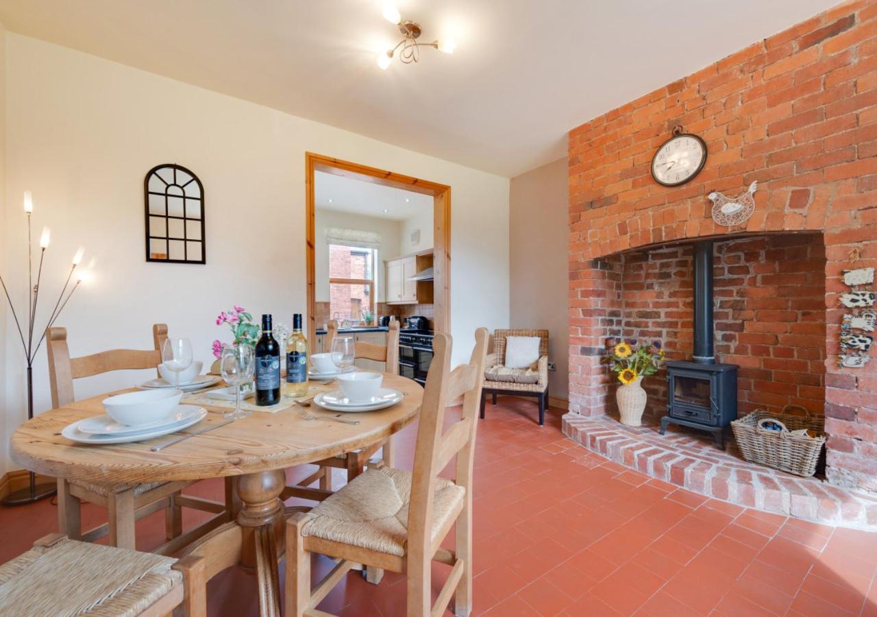 2 Bed in Ruabon oc-waf253 view 3