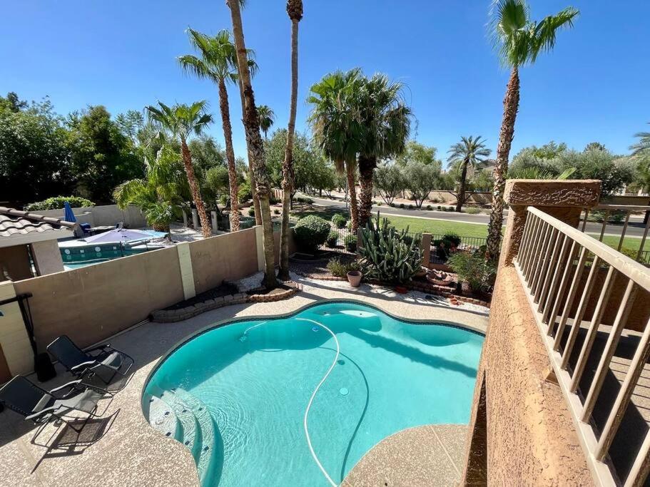 Balcony! patio! outdoor dining! pool! 4 bedrooms! view 5
