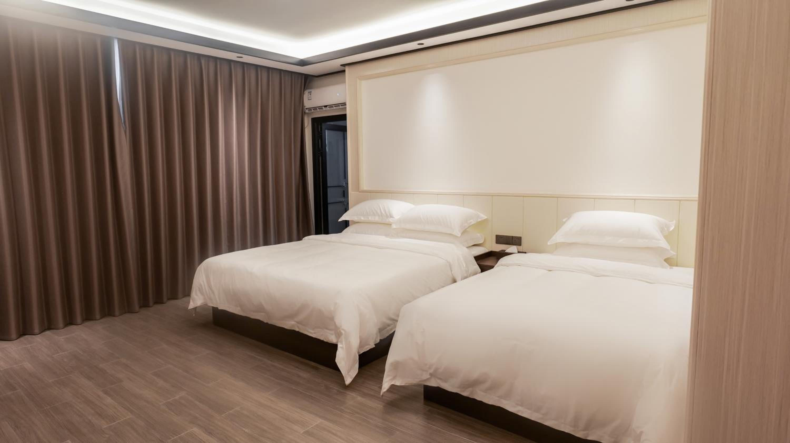 Guilin Meishe Homestay