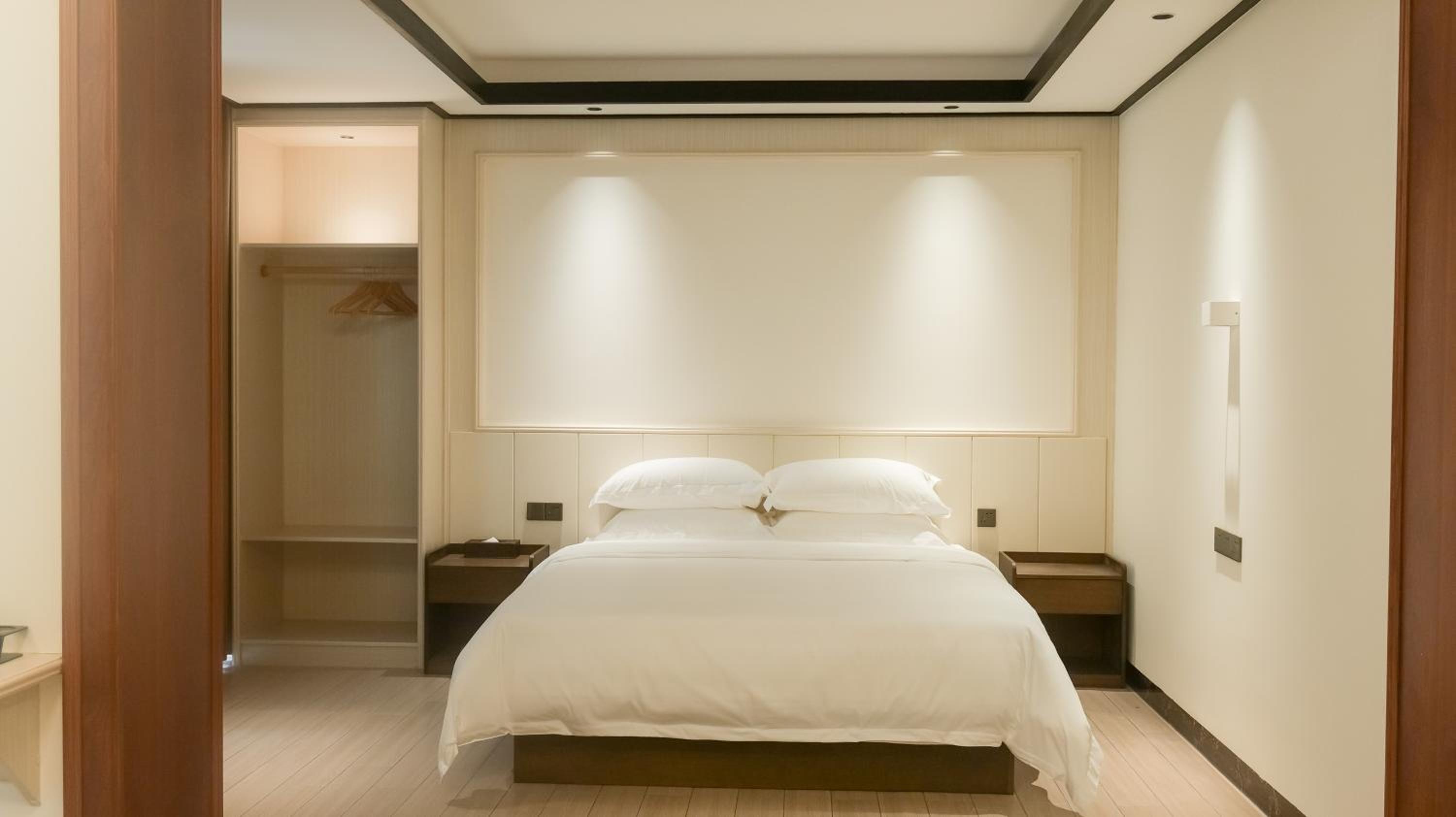 Guilin Meishe Homestay