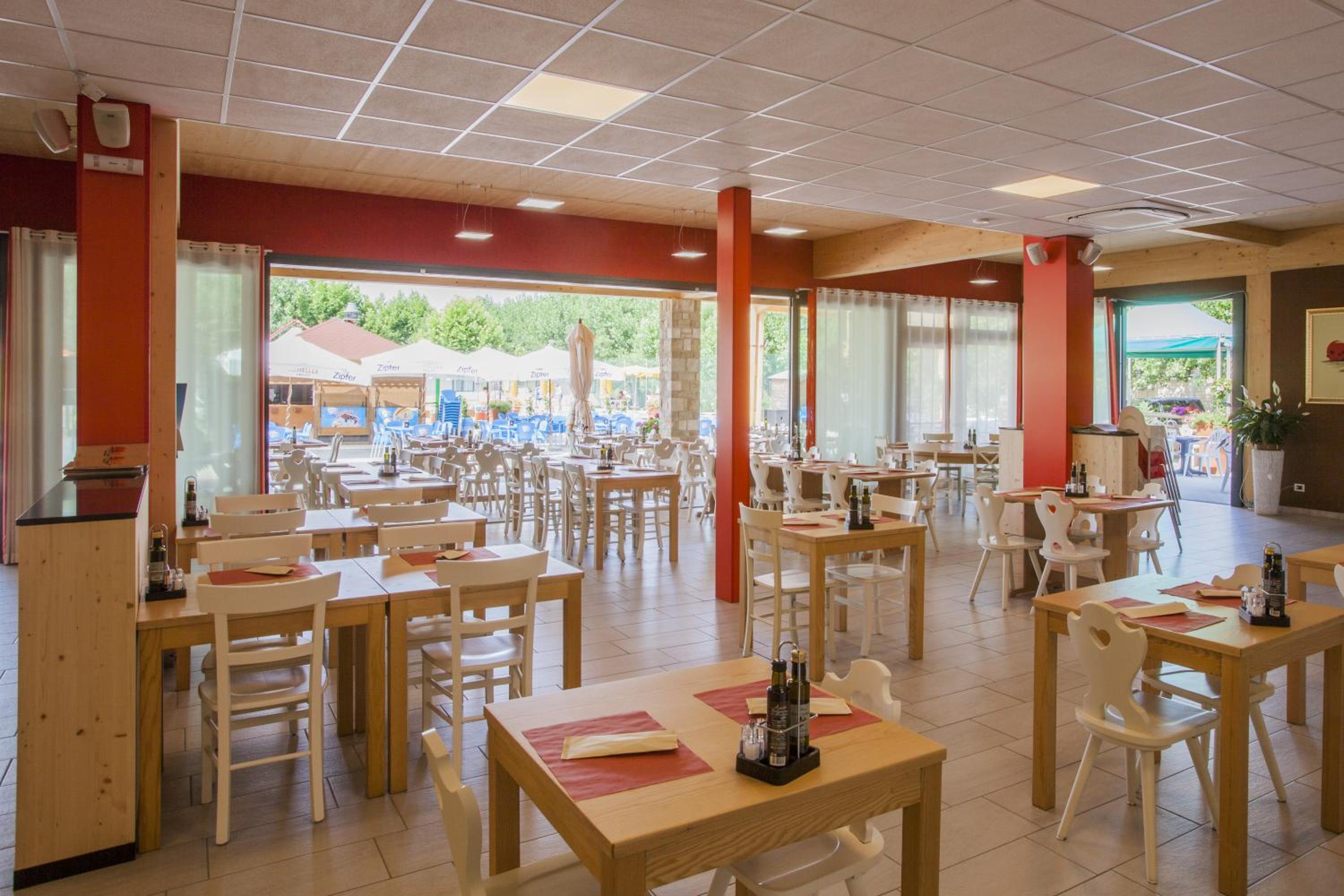 Baia Holiday Gasparina