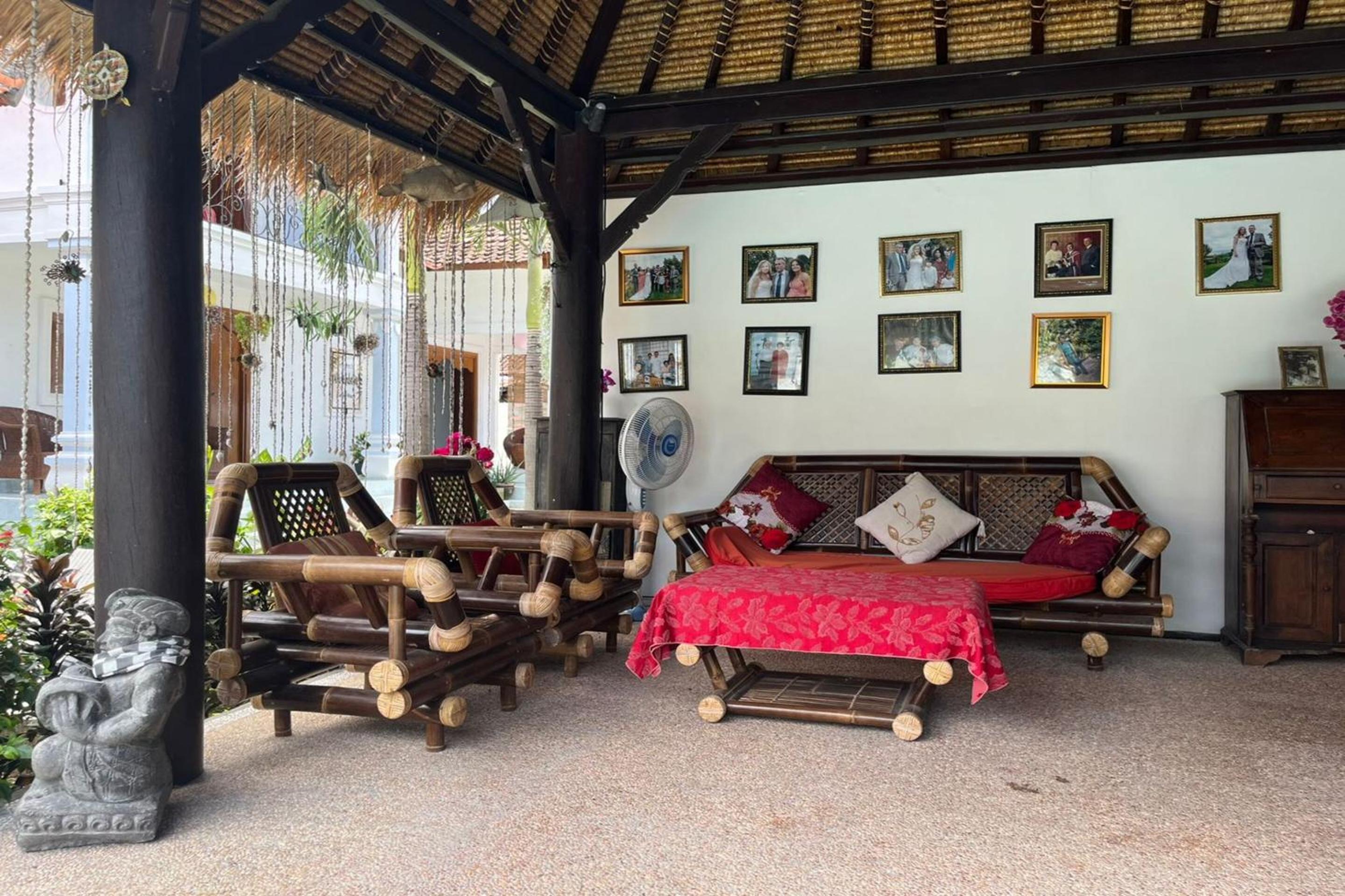 Belvilla Pleasant Seaside Lovina Beach view 2