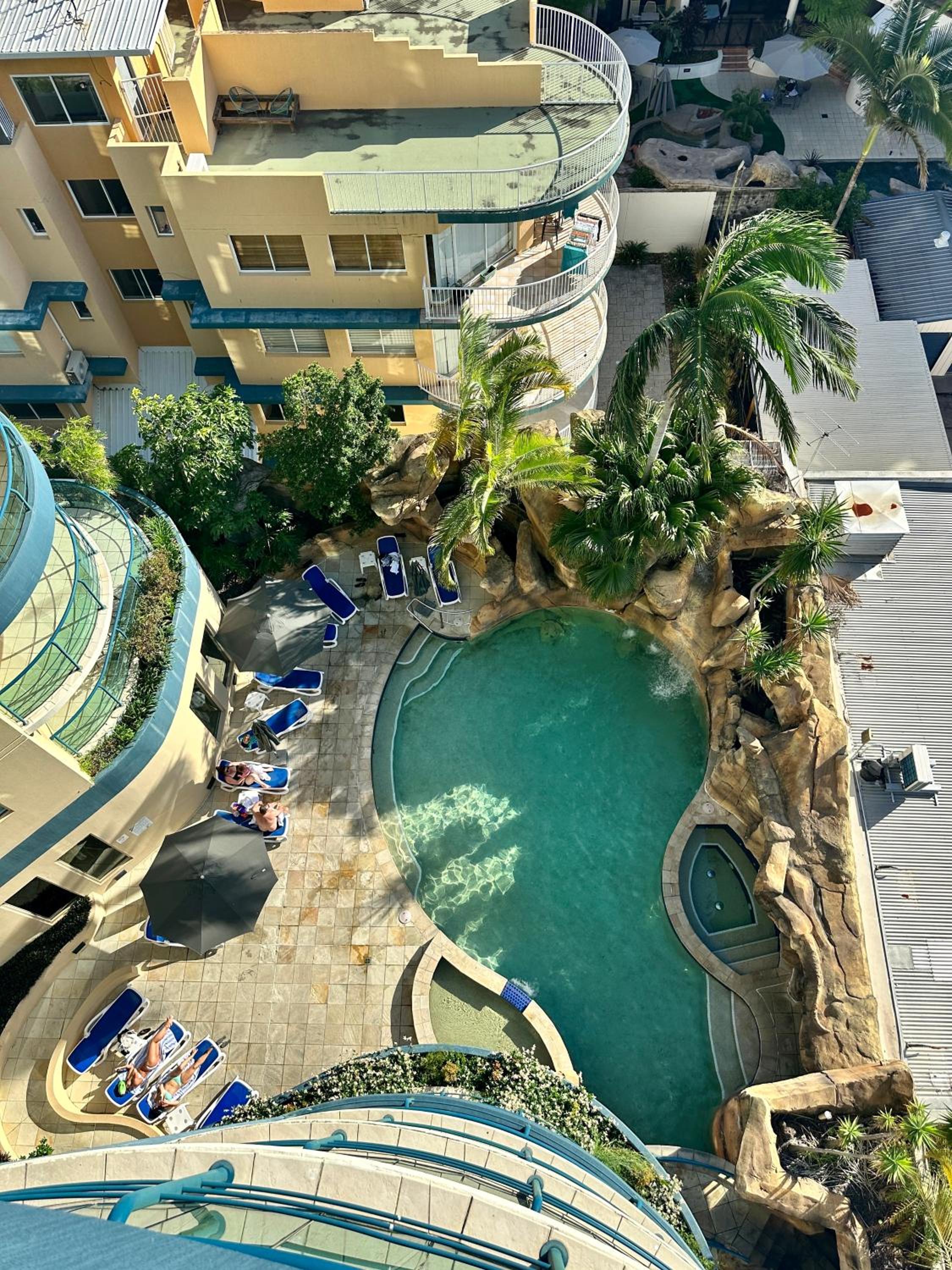 8th Floor Sunny Escape at Landmark Resort