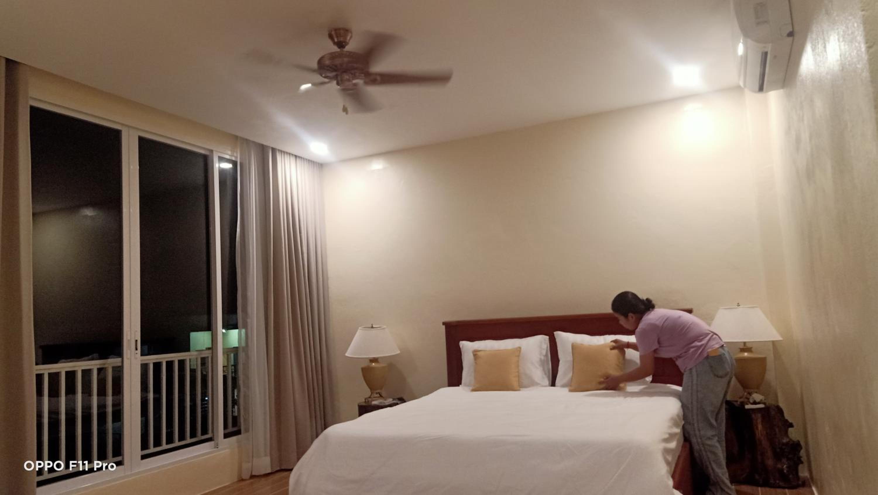 Homestay Yellow Natural House