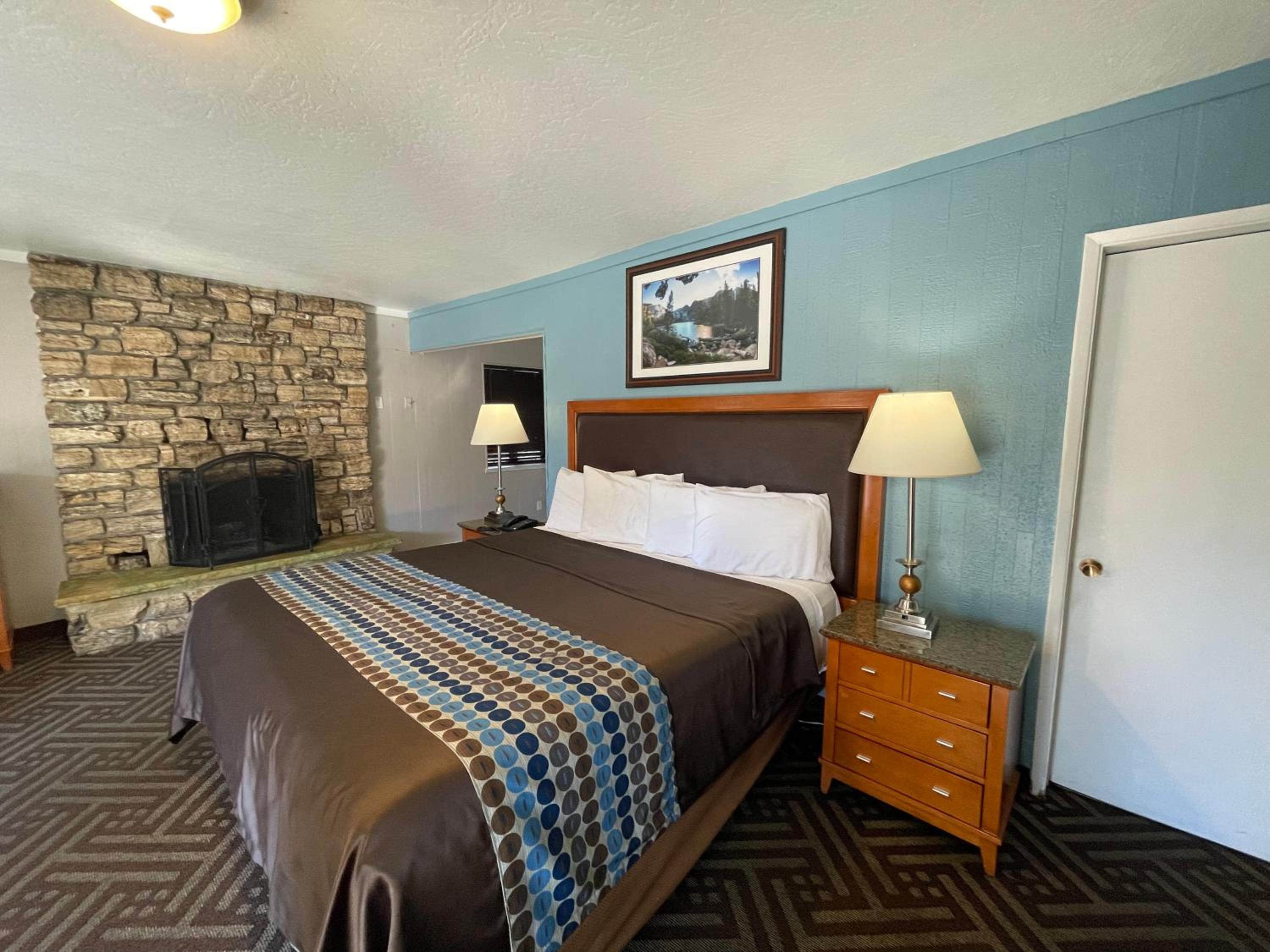 Lake Tahoe Vacations - Tahoe Hacienda Inn - Property Image 14