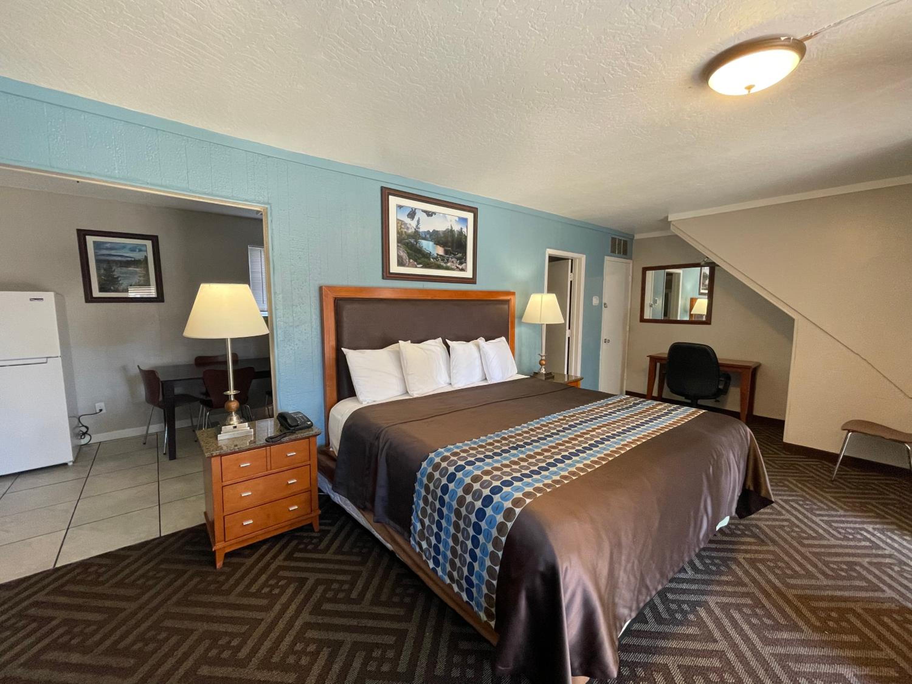 Lake Tahoe Vacations - Tahoe Hacienda Inn - Property Image 15