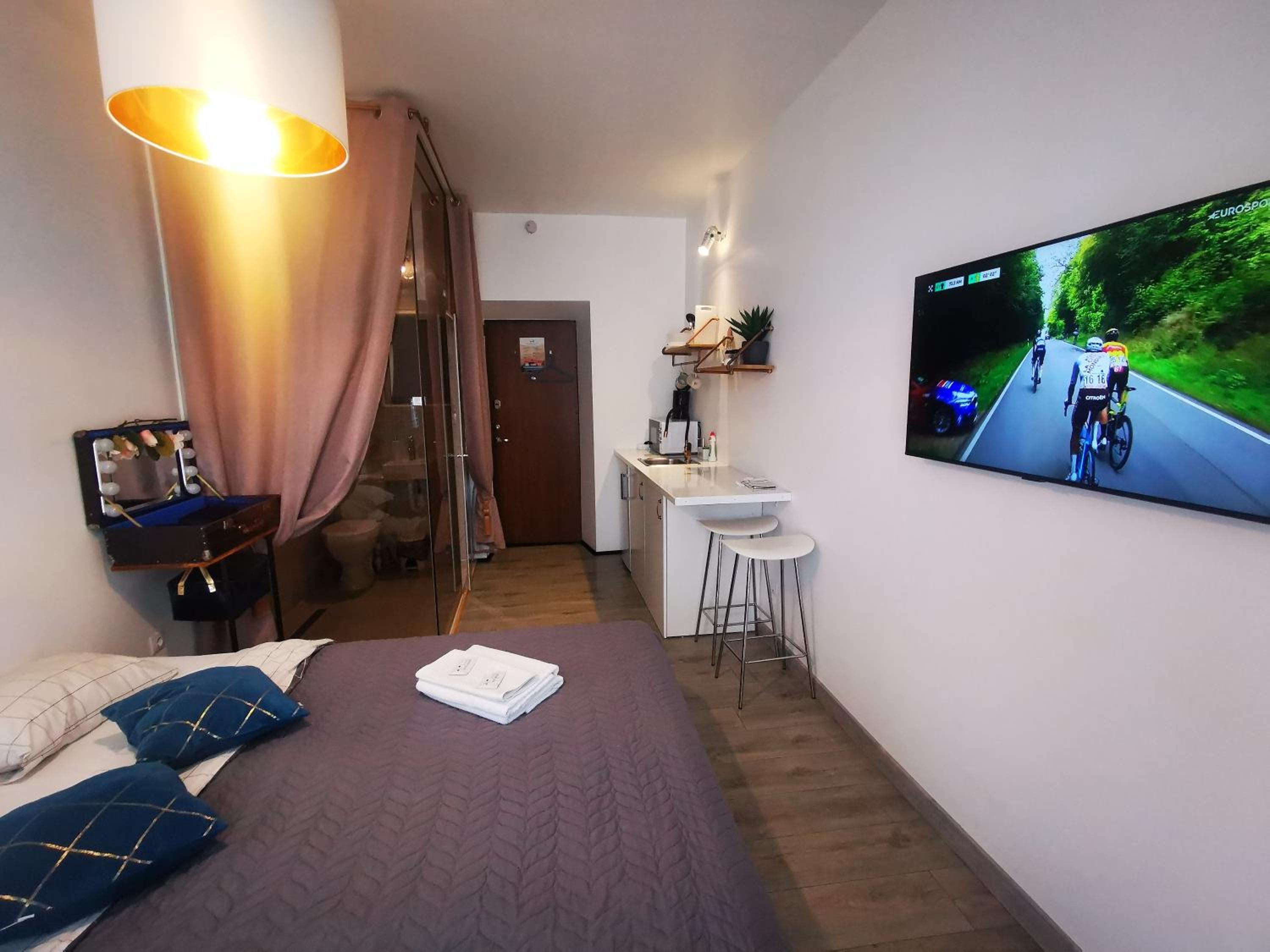 S3 Studio with balcony view 3