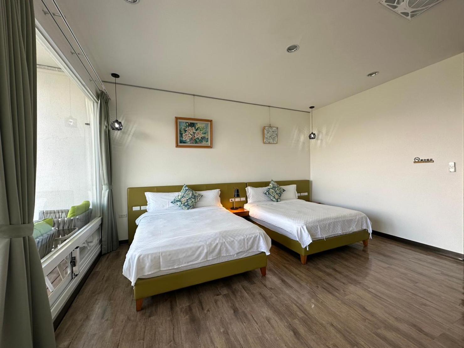 Photo 73