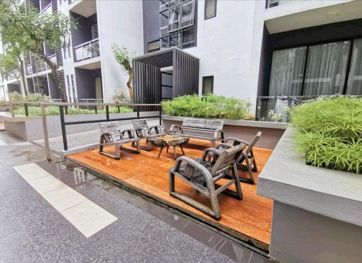 SoulHealingPlace Galacity 2BR 3Bed Apartment photo 3