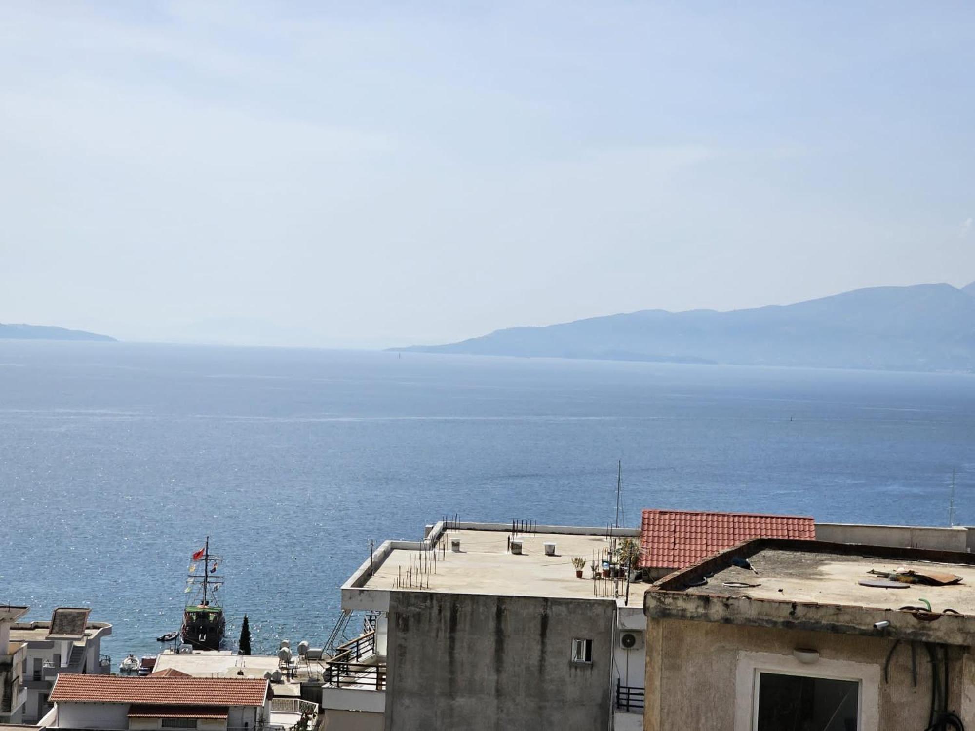 Seaview Apartments Alkis