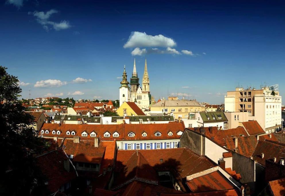 Cosy condo in the heart of the Upper town Zagreb view 4