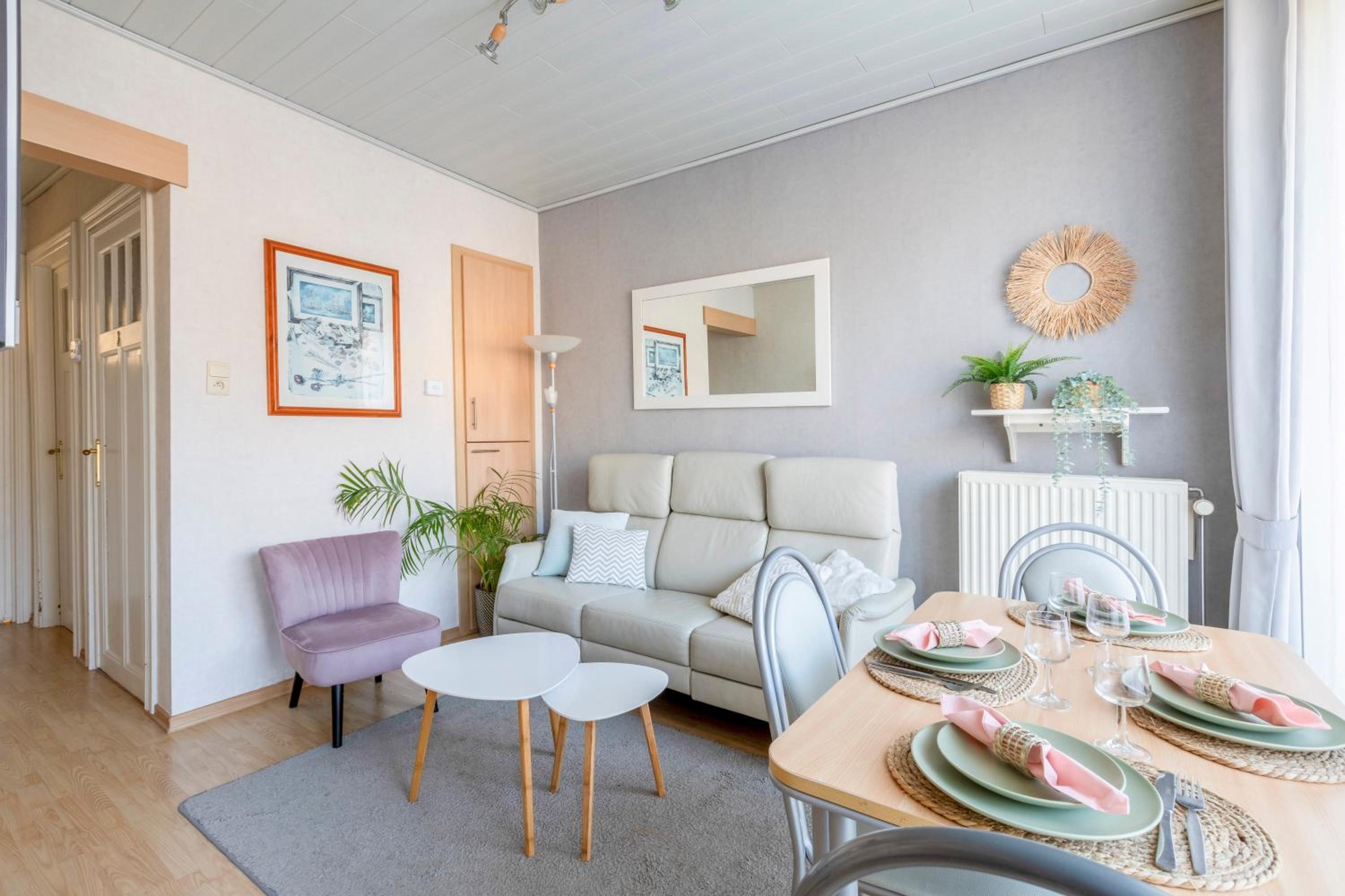 Cosy apartment 150m from the beach view 3