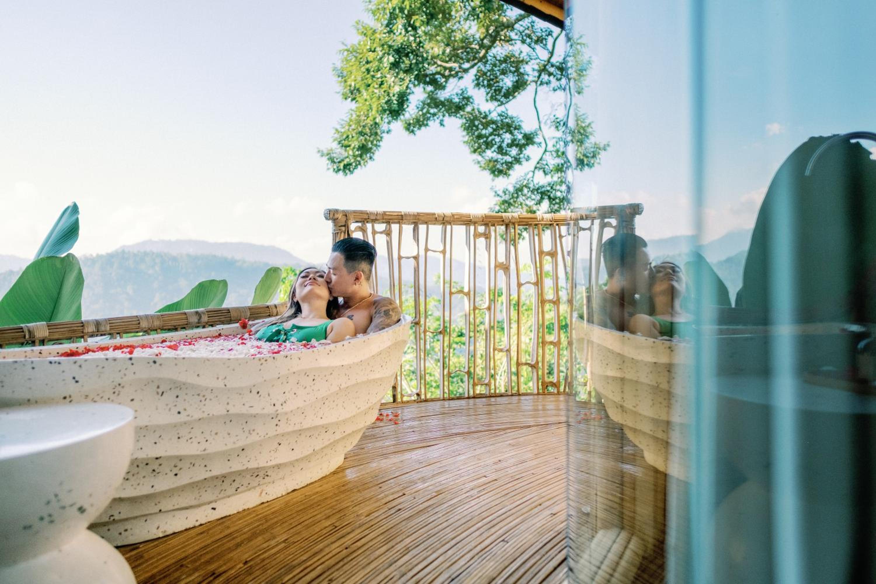 Dreamy Cliffside Bamboo Villa with Pool and View view 5