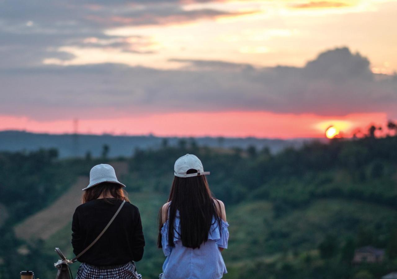 Phukaew Resort & Adventure Park