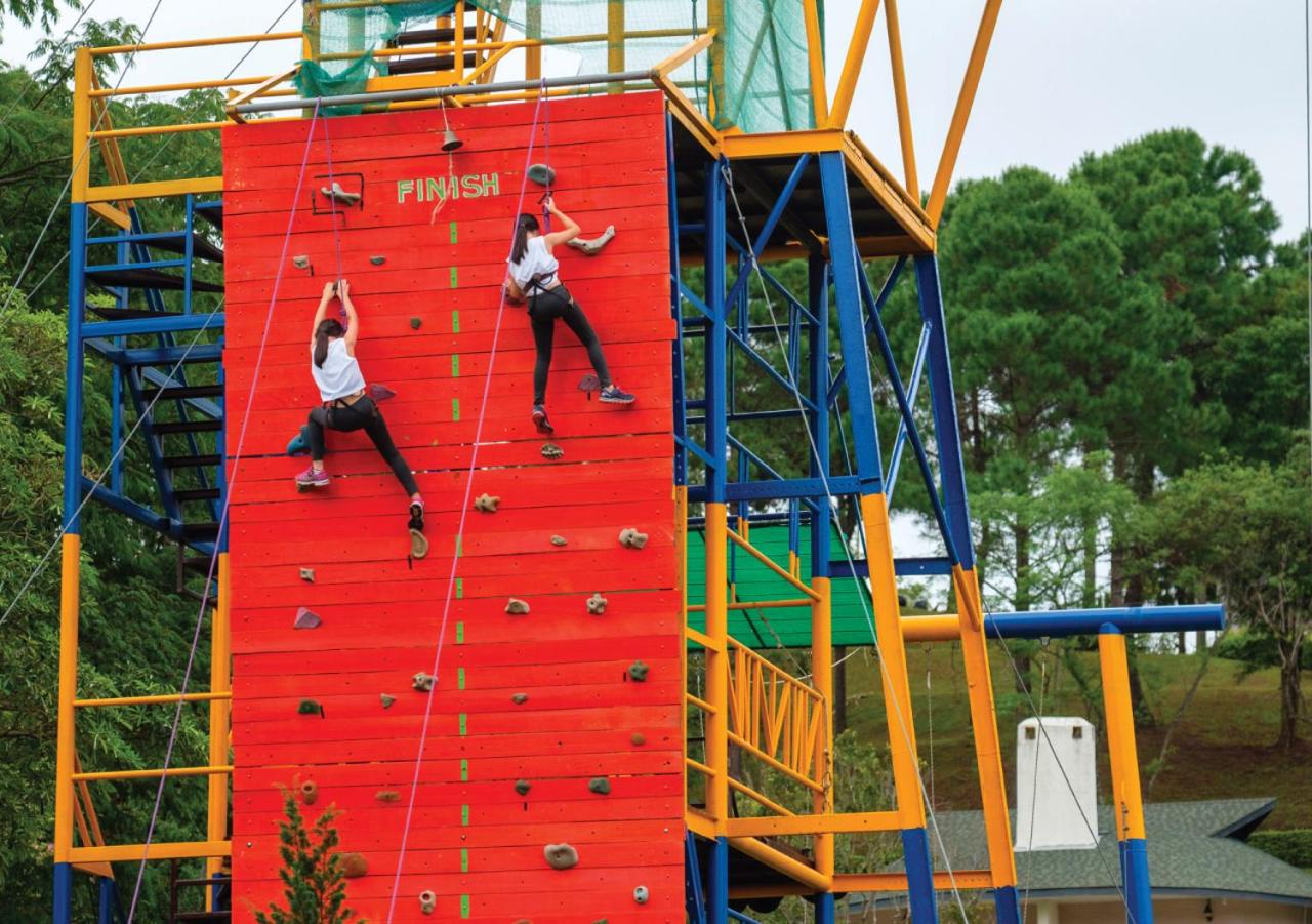 Phukaew Resort & Adventure Park