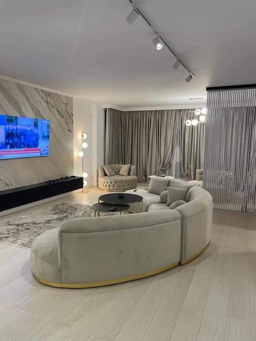 Apartament Luxury Promenada