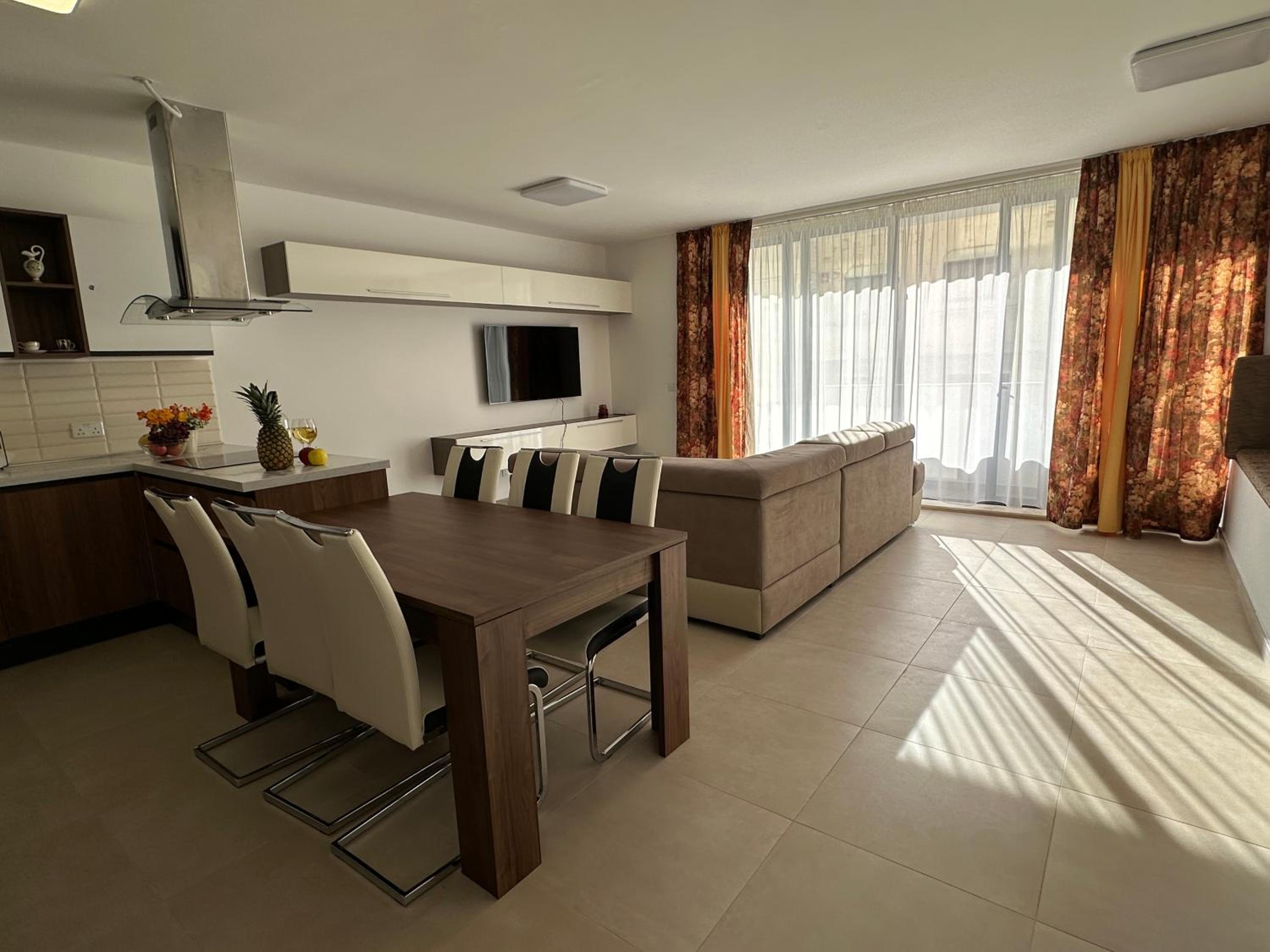 New, airy and spacious apartment in Mellieha view 5