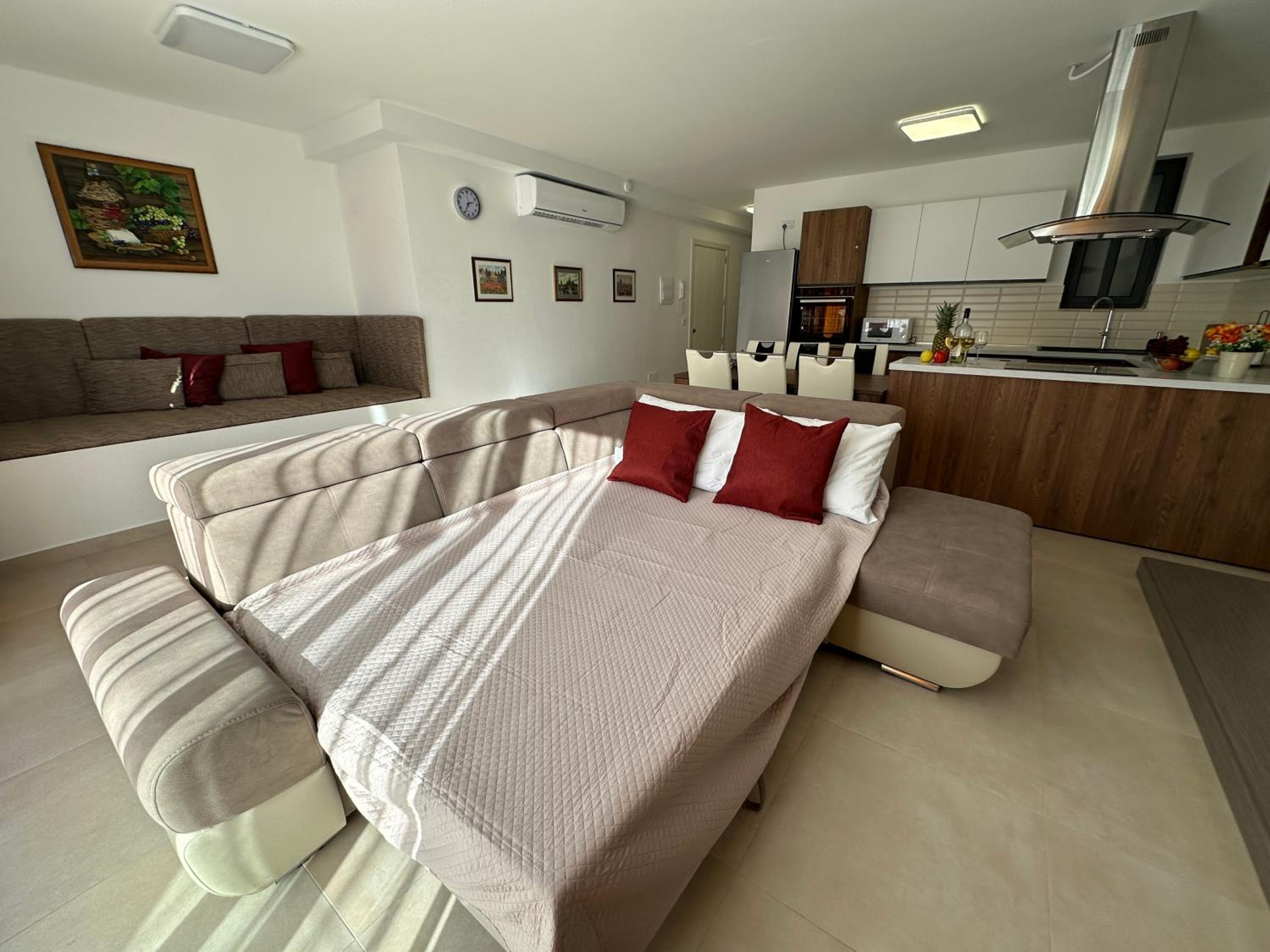 New, airy and spacious apartment in Mellieha photo 4