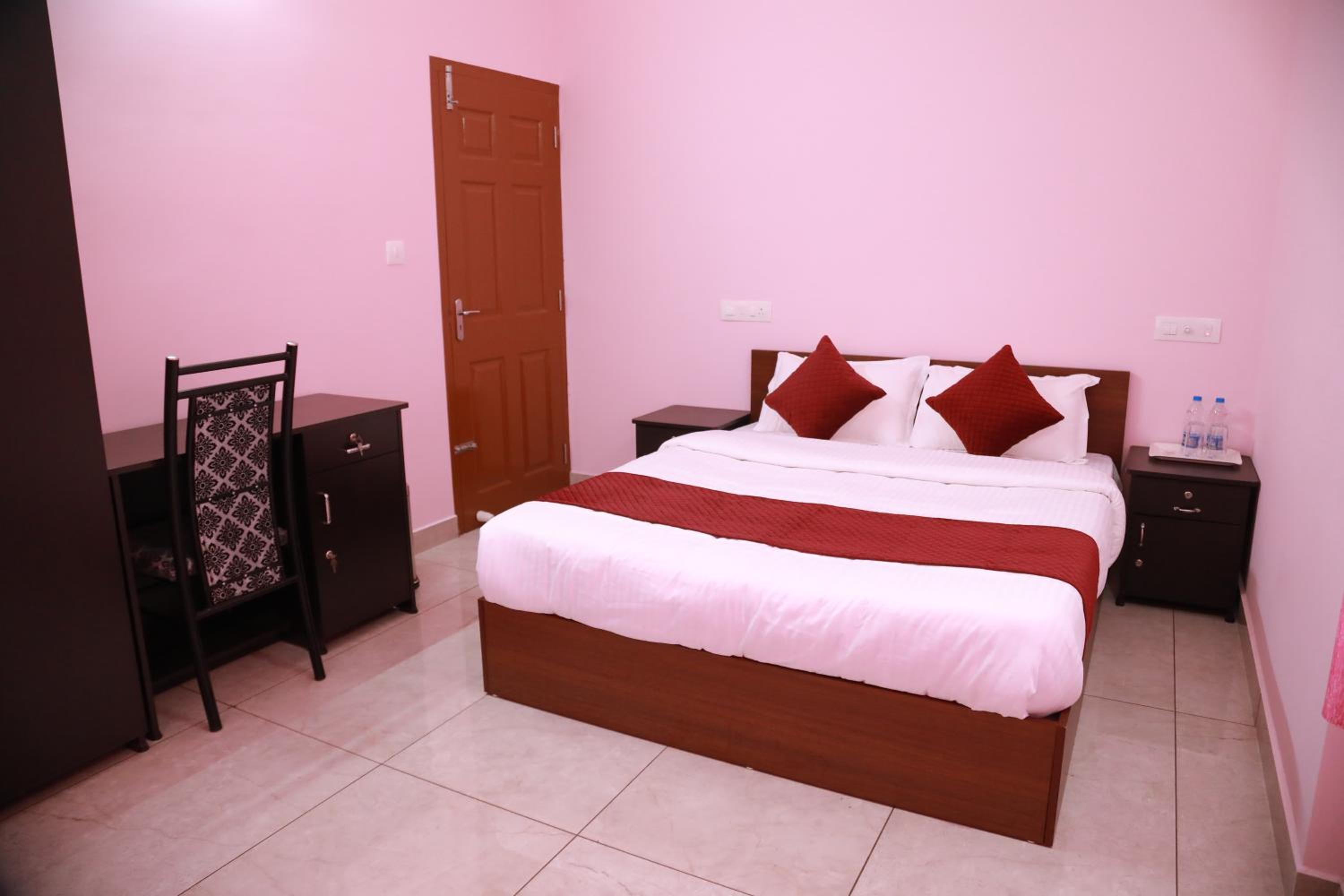 Mammen's Homestay, Vyttila