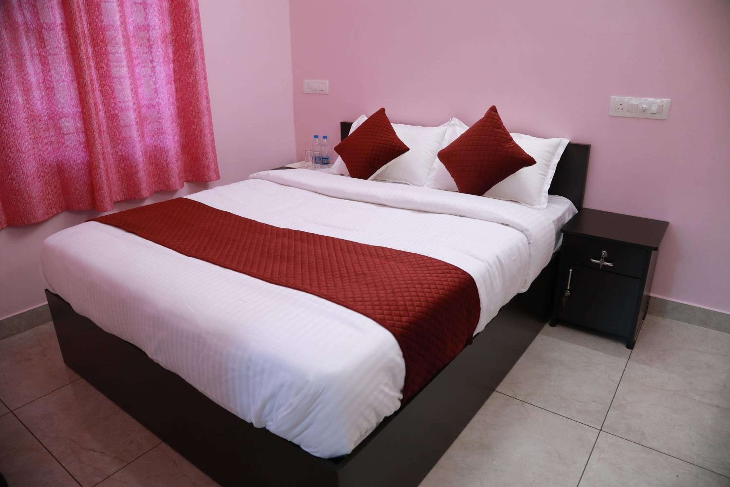 Mammen's Homestay, Vyttila